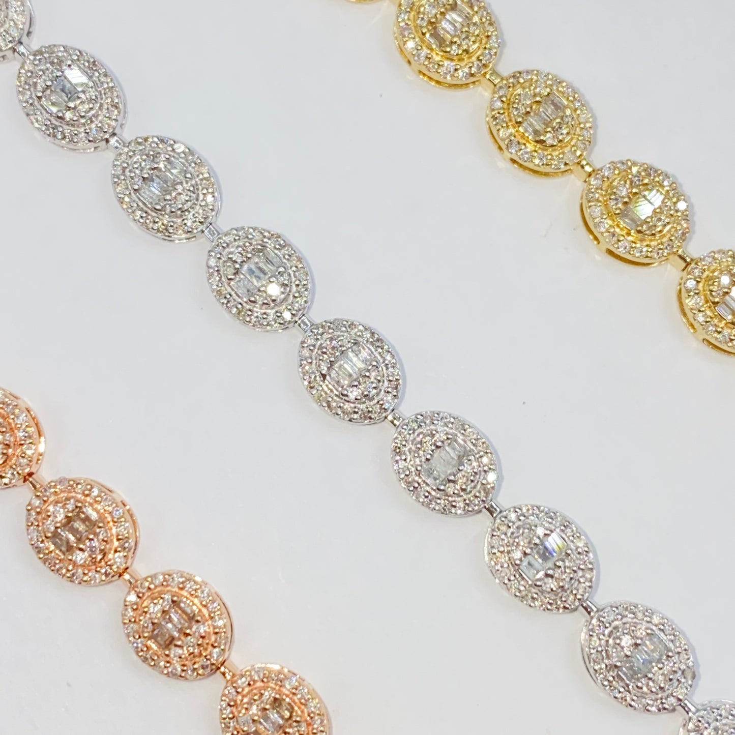 14K Circle Diamond Baguette Tennis Bracelet 7"