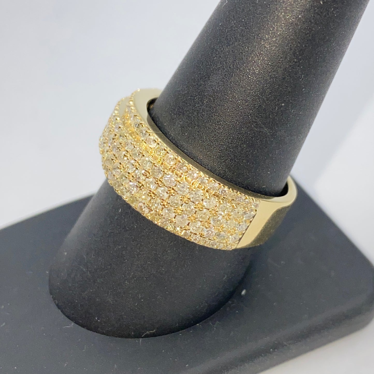 10K 9MM Pave Diamond Ring Band
