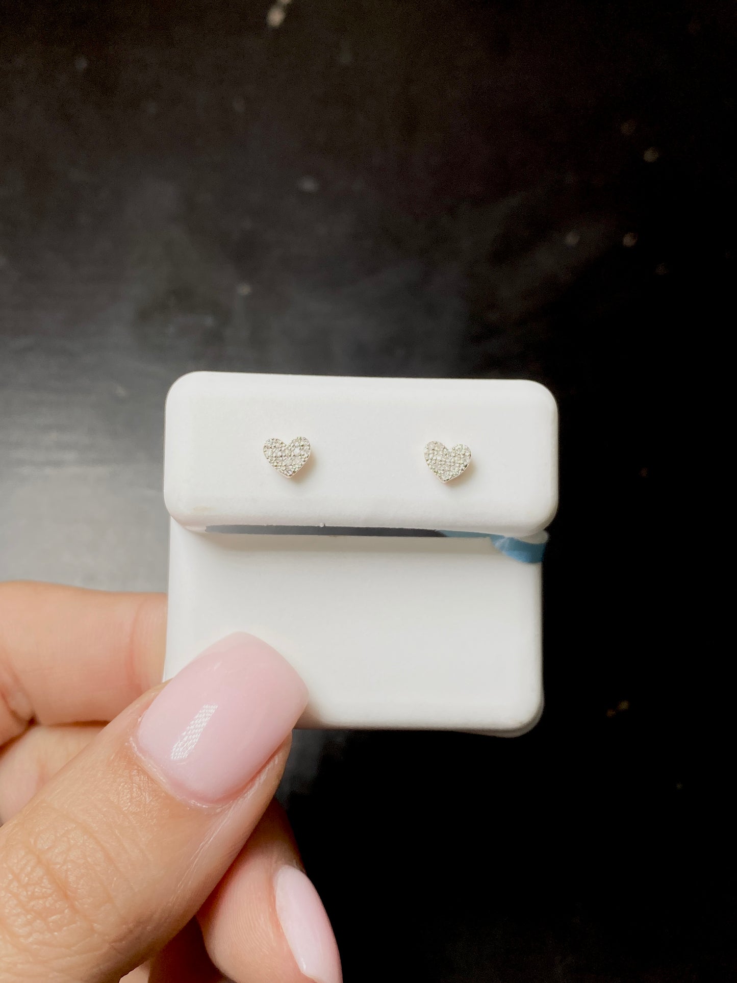 10K Festive Heart Earrings