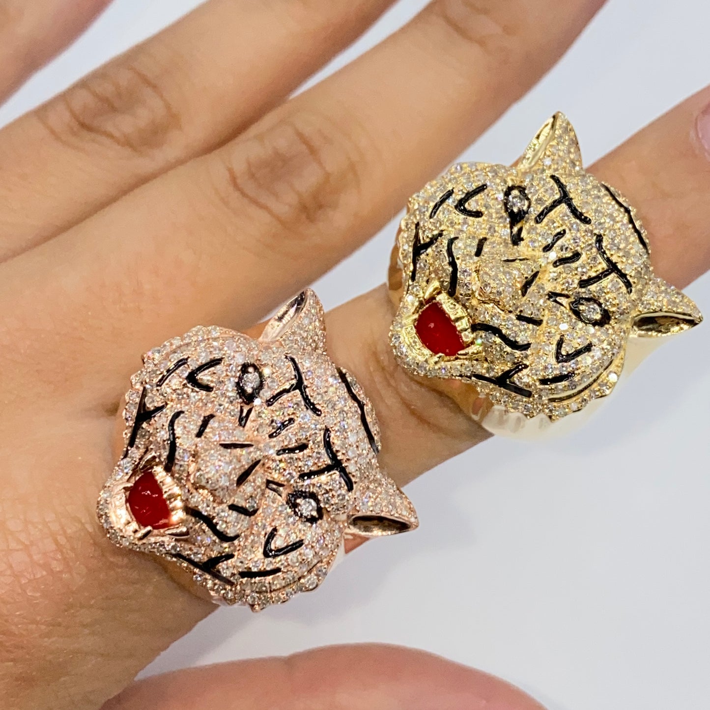 14K Tiger Diamond Ring