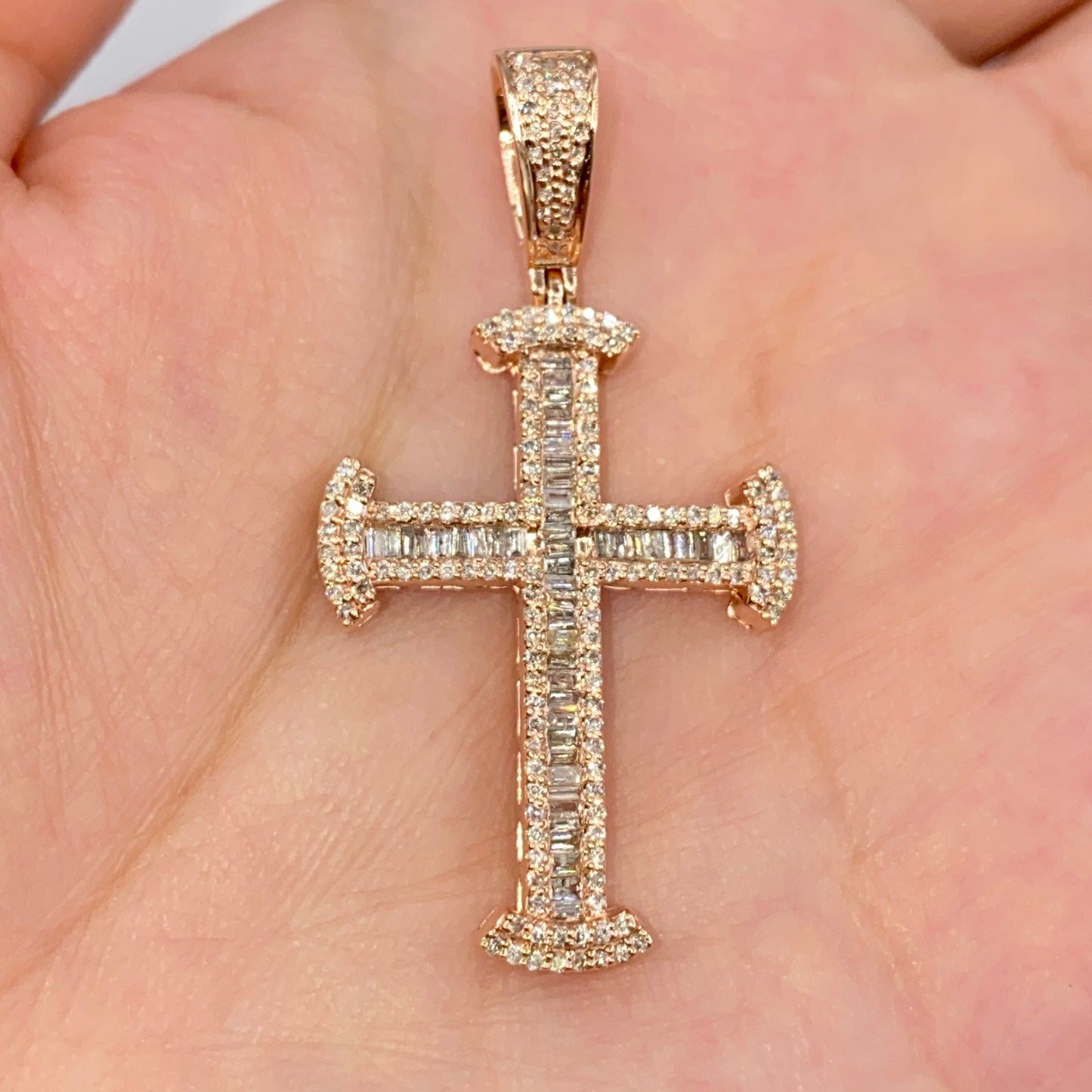 10K Atlanta Cross Diamond Pendant