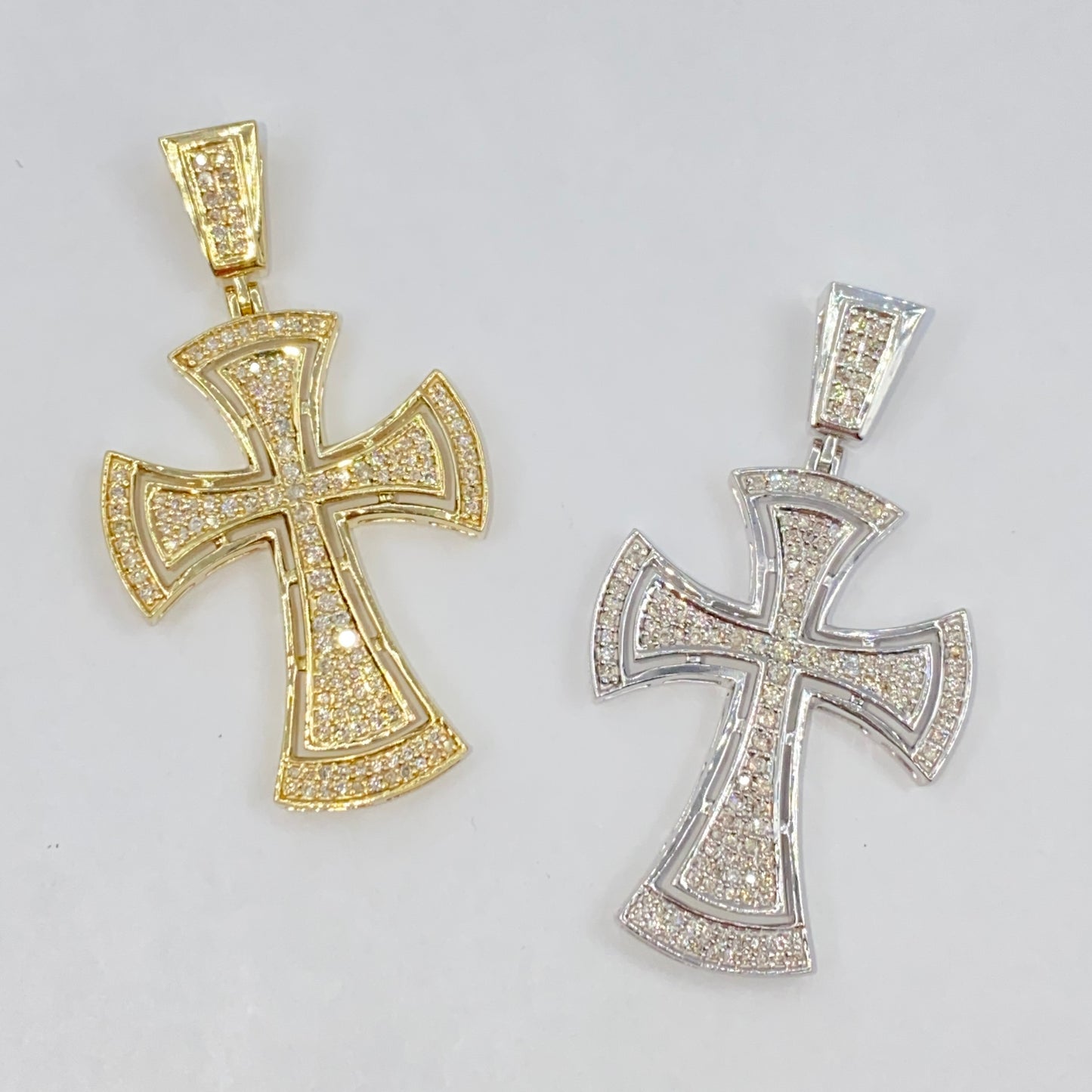 10K Clarence Cross Diamond Pendant