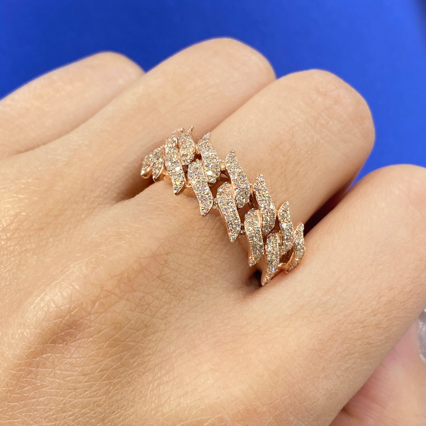 10K Thorn Diamond Ring