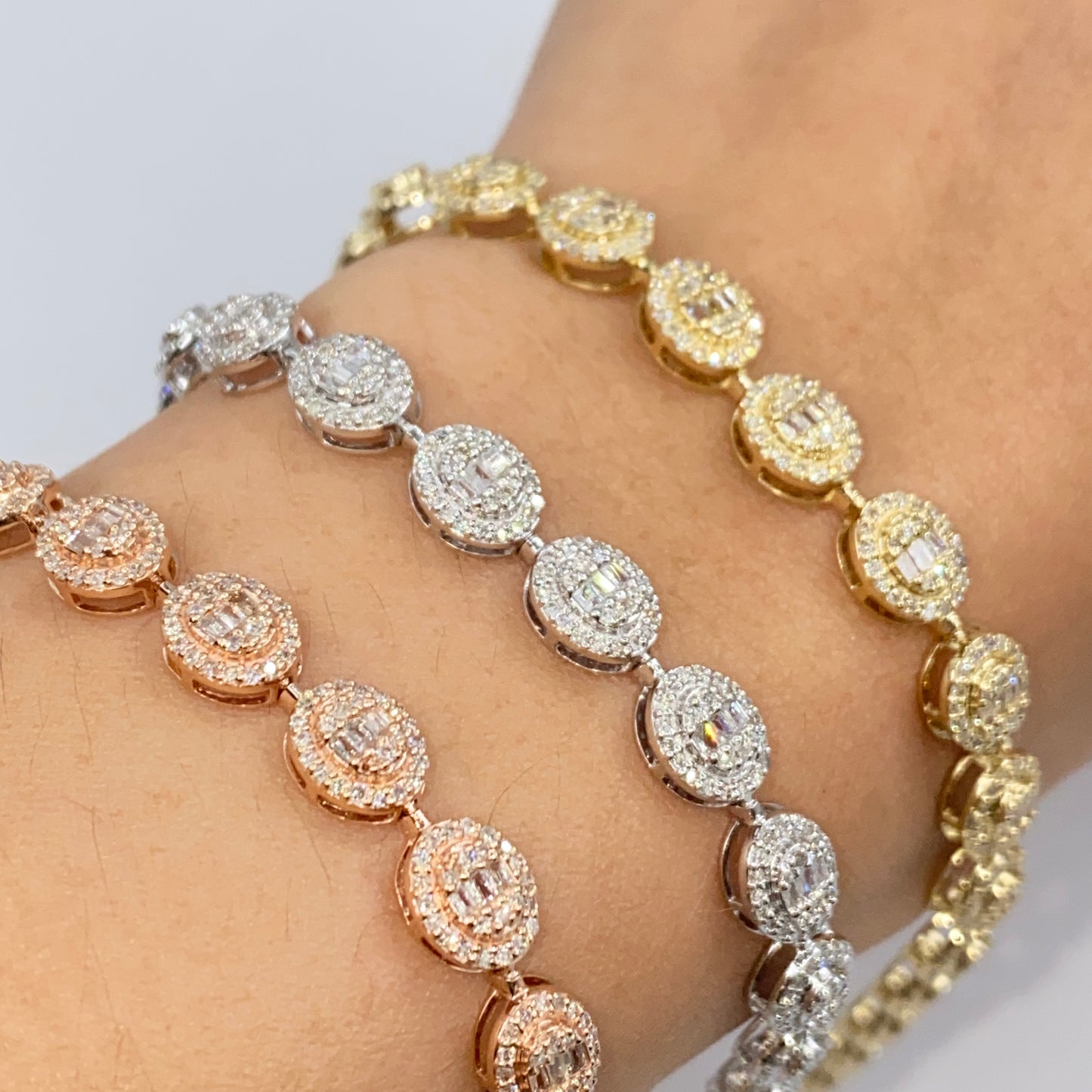 14K Circle Diamond Baguette Tennis Bracelet 7"