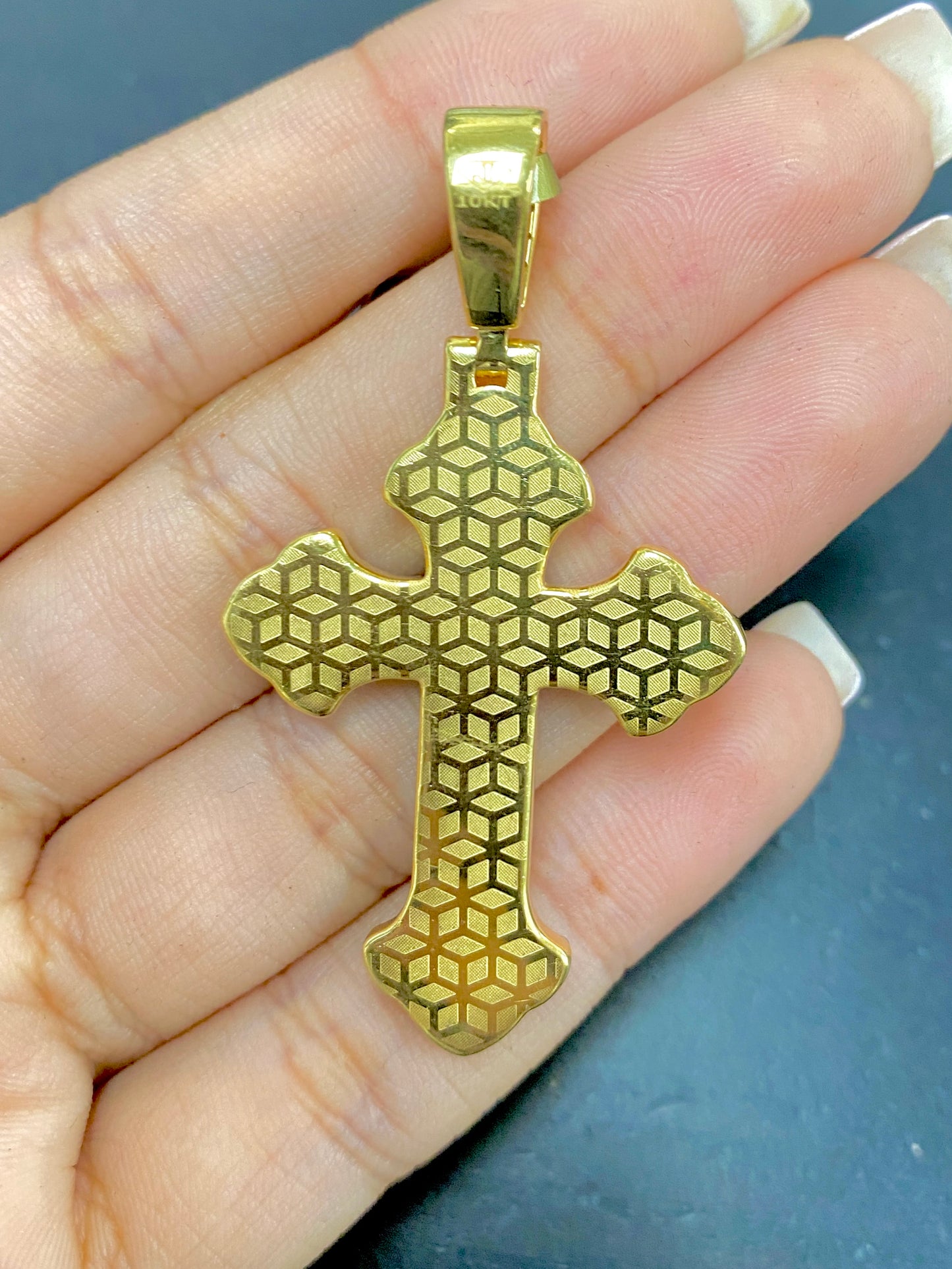10K Fancy Cross Pendant
