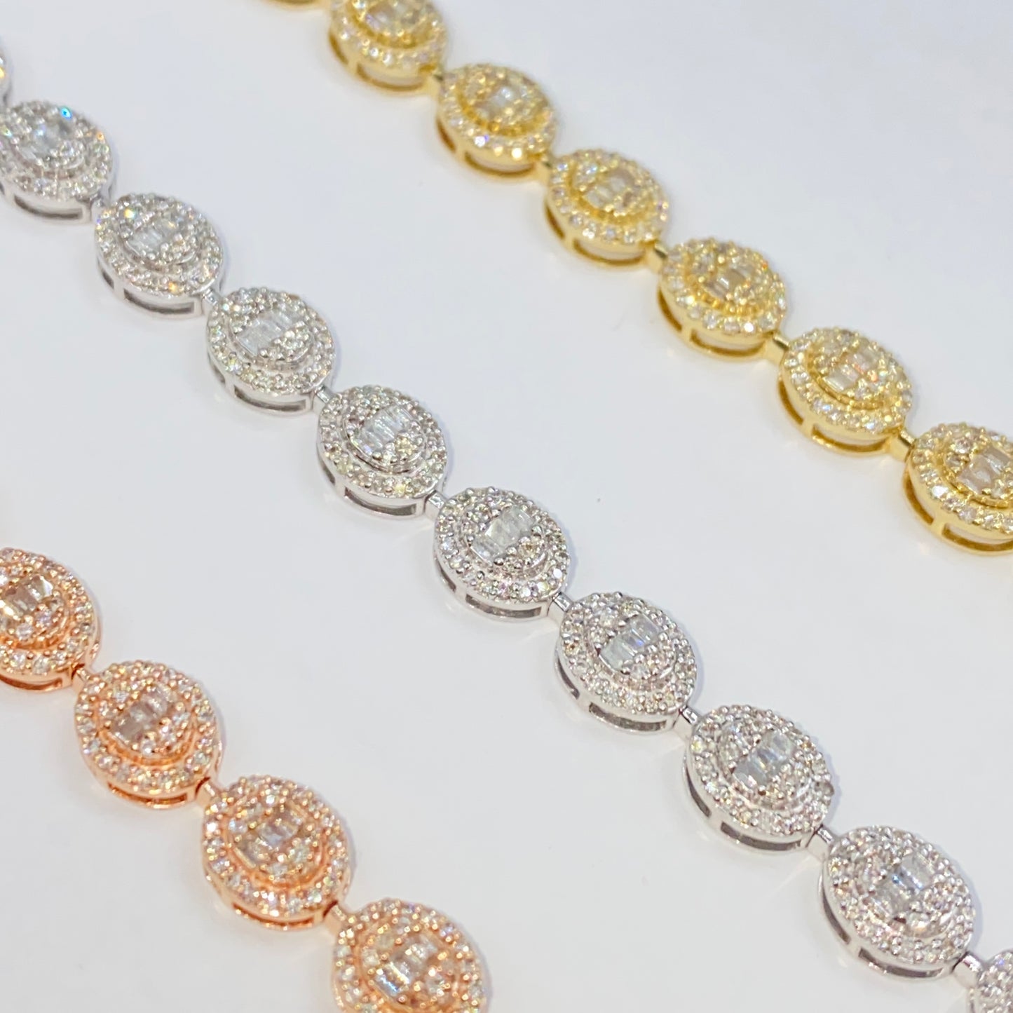 14K Circle Diamond Baguette Tennis Bracelet 7"