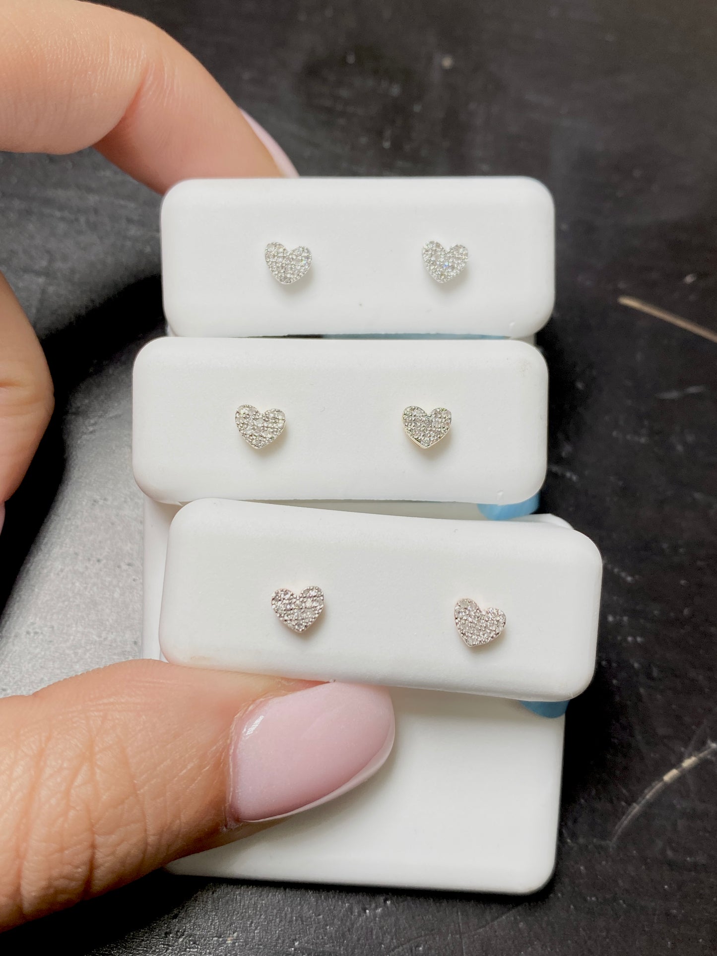 10K Festive Heart Earrings