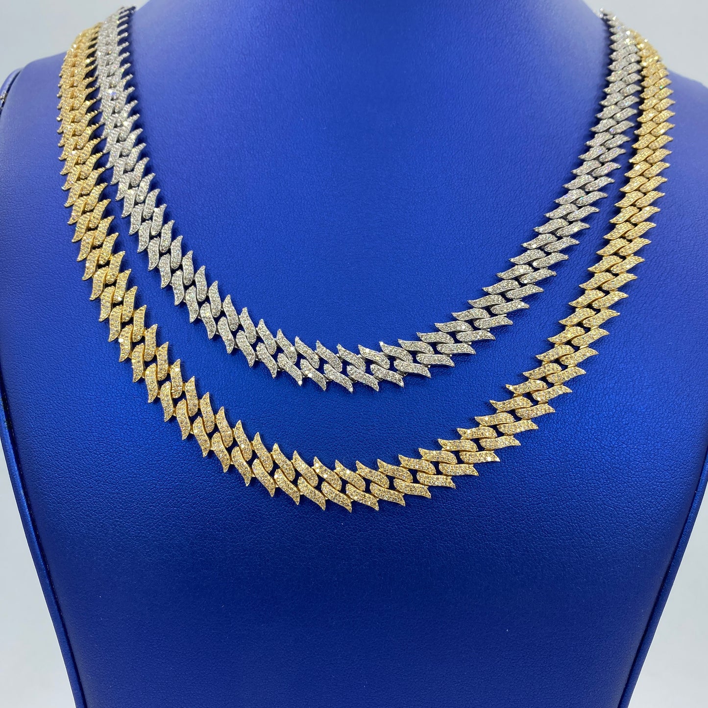 10K 10MM Cuban Link Thorn Diamond Chain 18-22"