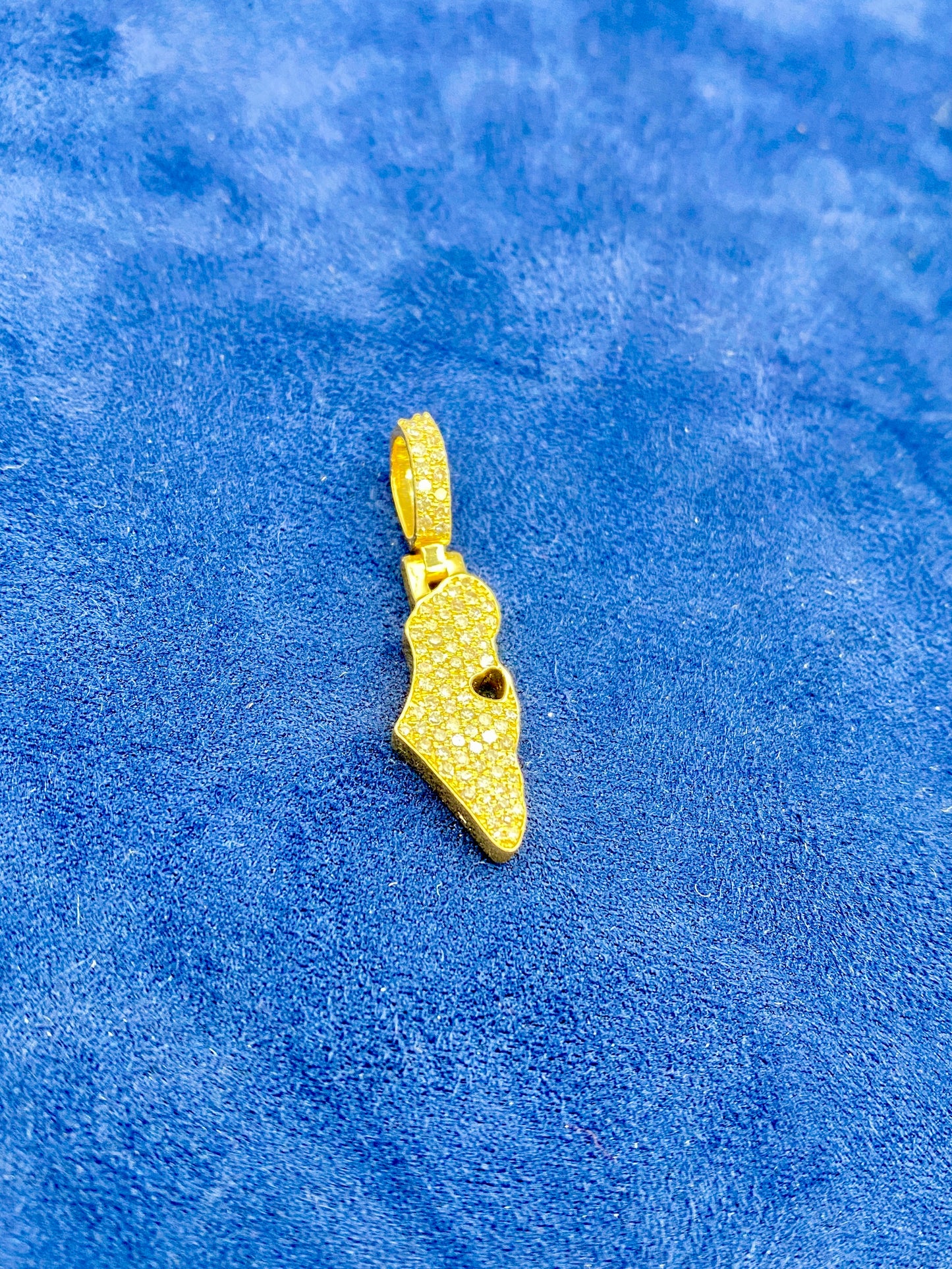 14K Israel Diamond Pendant
