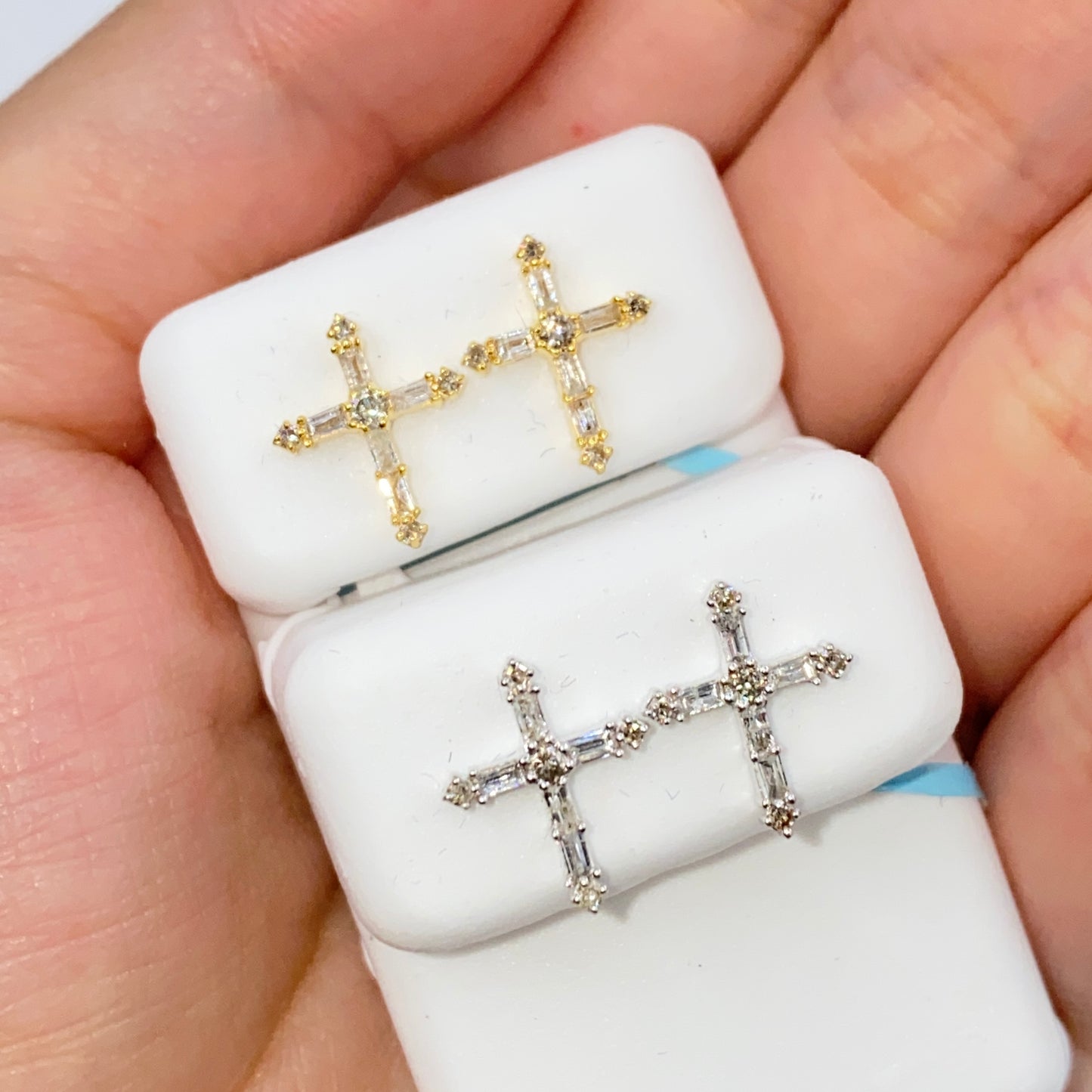14K Rosalia Cross Diamond Pendant