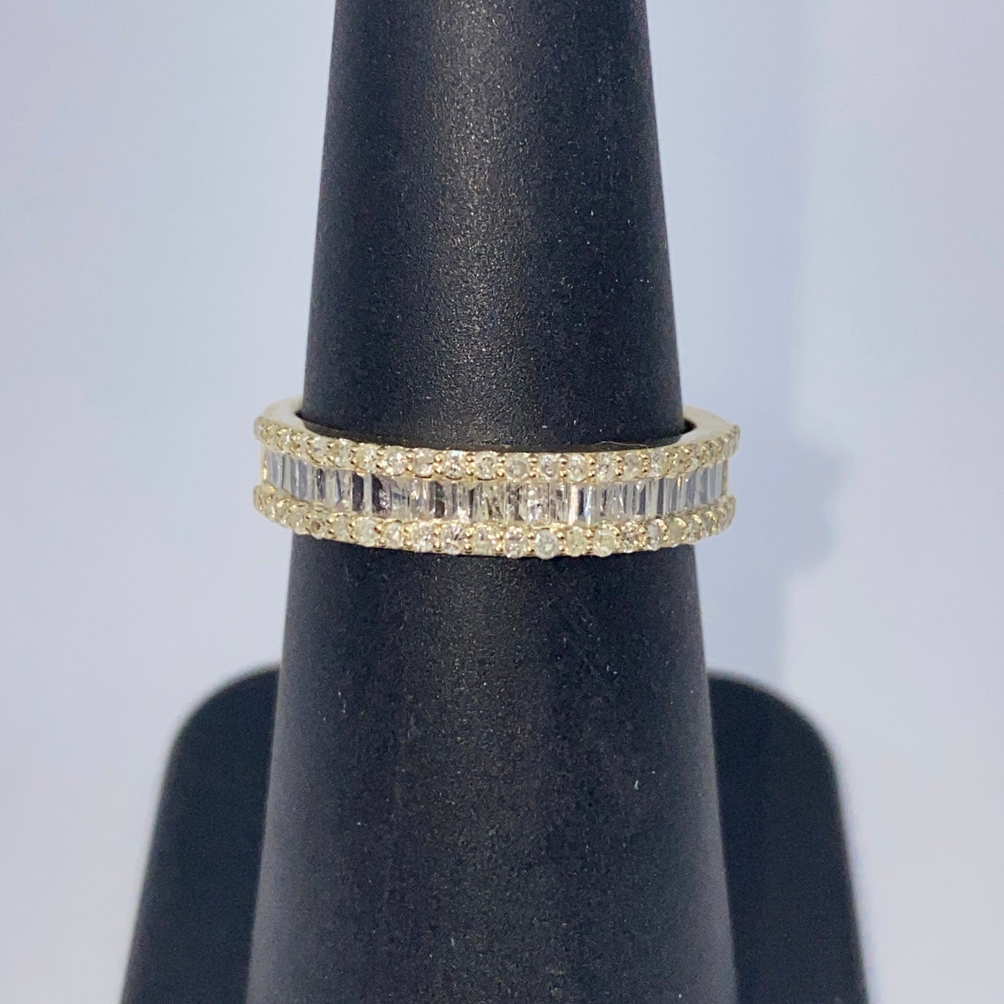 10K Diamond Baguette Band