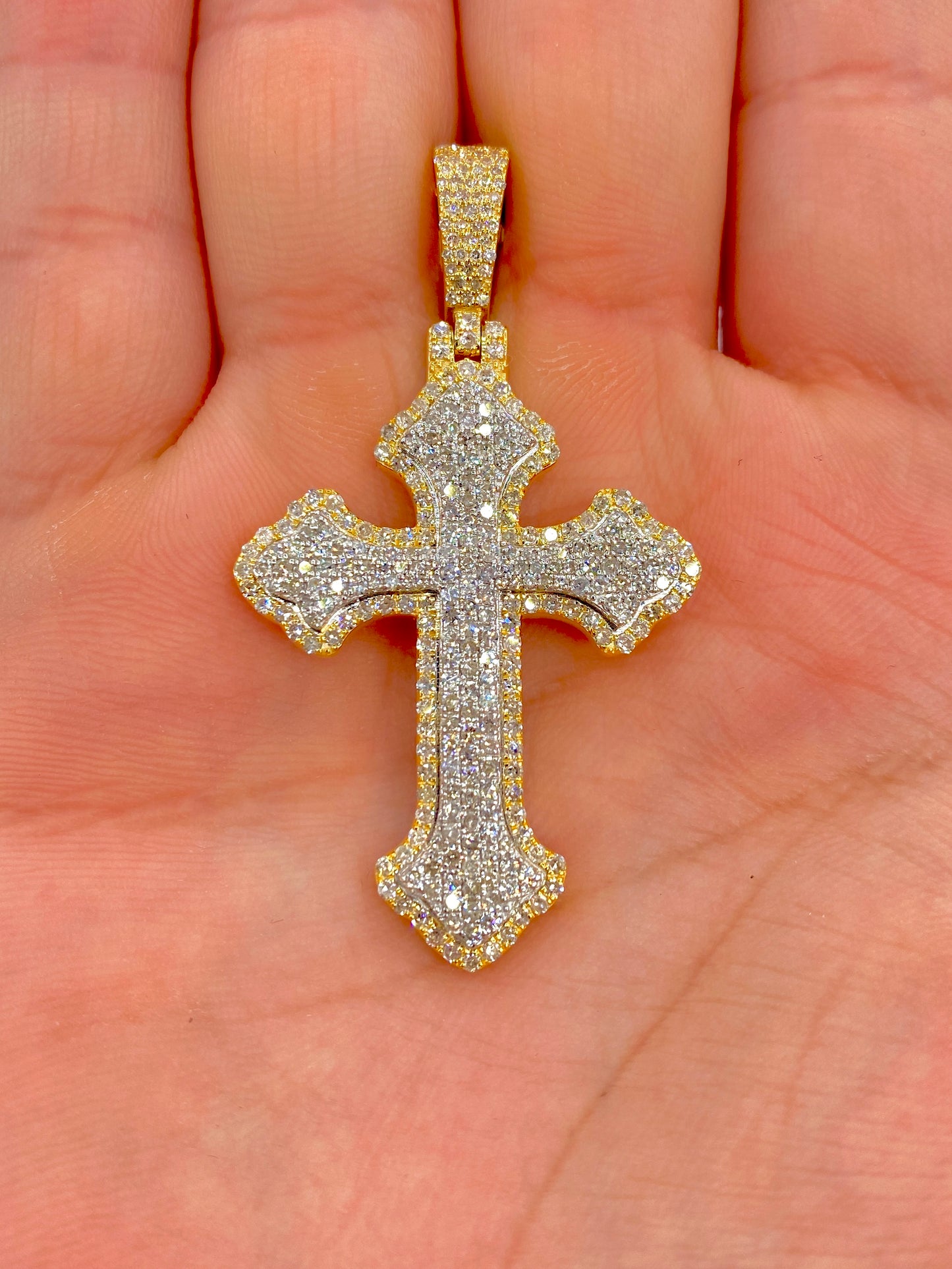 10K Fancy Cross Pendant
