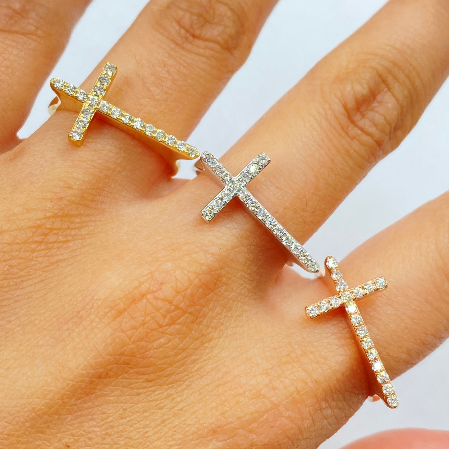 14K Pavé Cross Diamond Ring