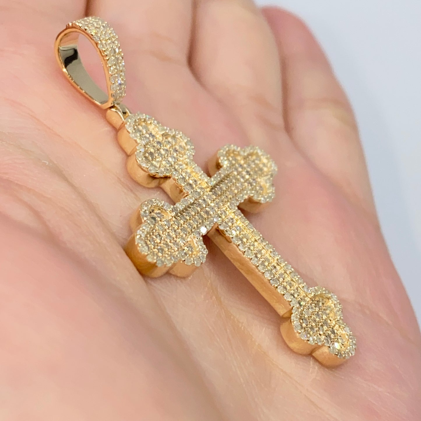 14K Saviour Cross Diamond Pendant