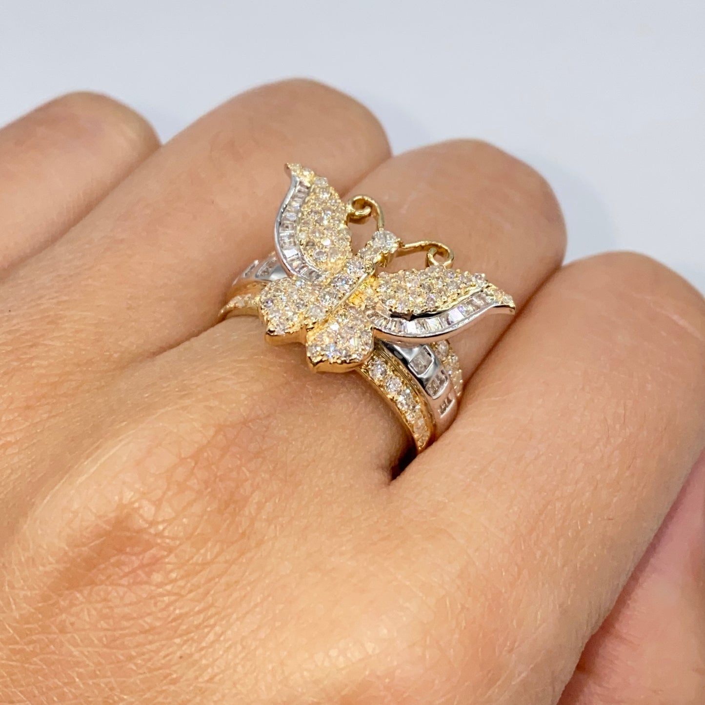 14K Regal Butterfly Diamond Pendant
