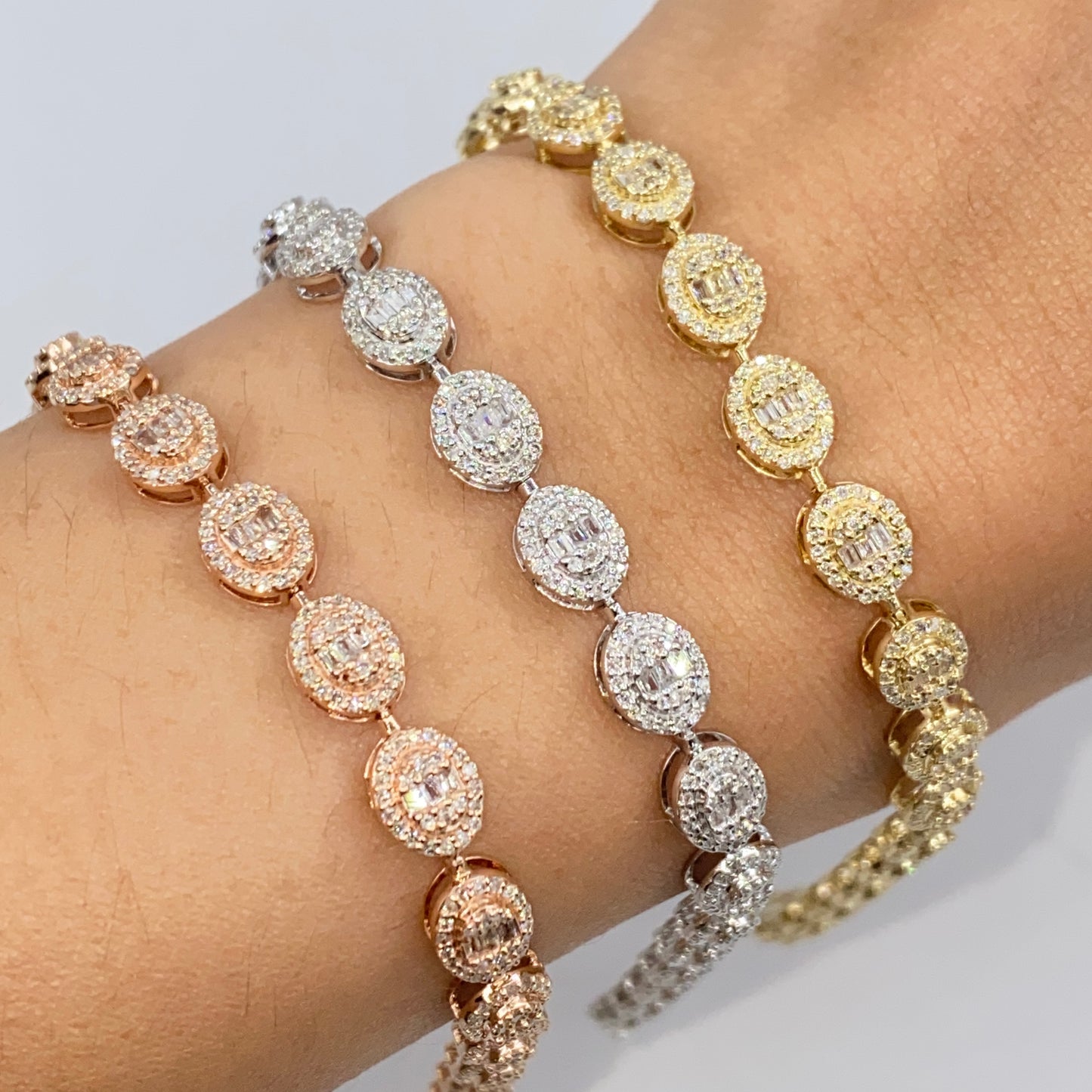 14K Circle Diamond Baguette Tennis Bracelet 7"