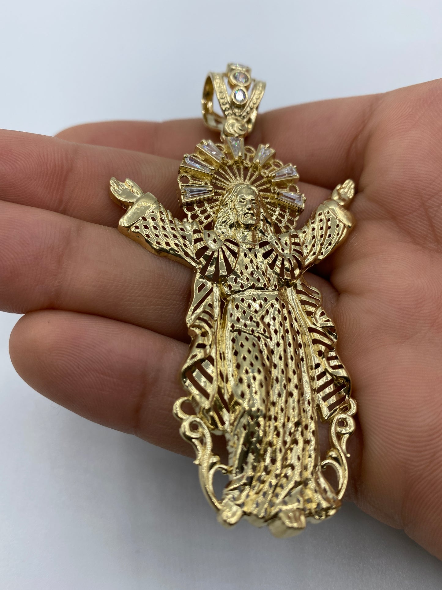 14K Jesus With Halo Pendant 3.25"