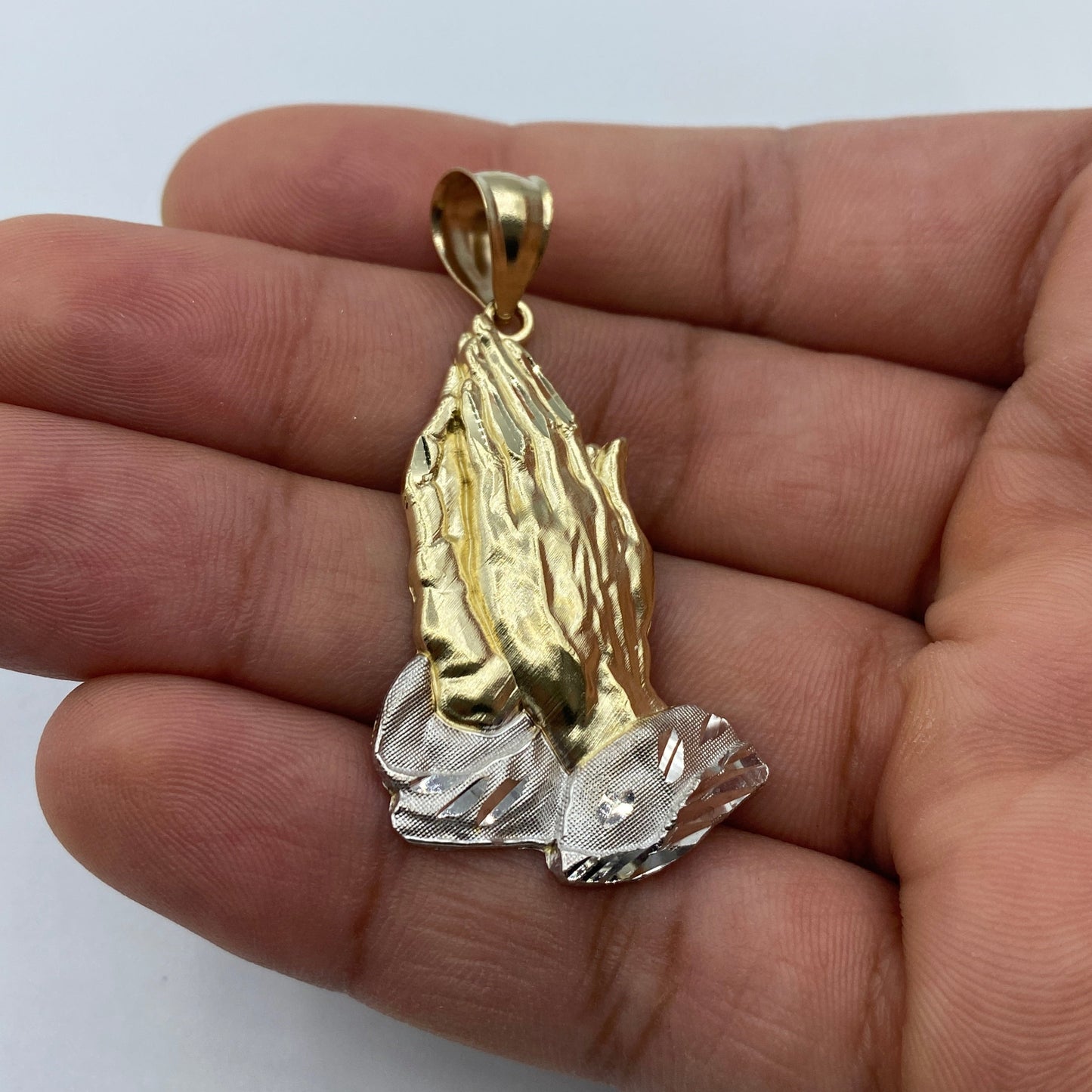 14K Praying Hands Pendant 2.0"