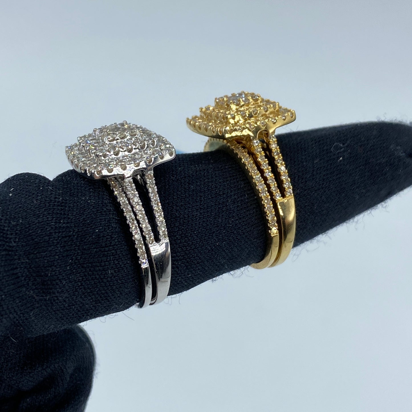 14K Square Halo Circle Center Stone Engagement Ring