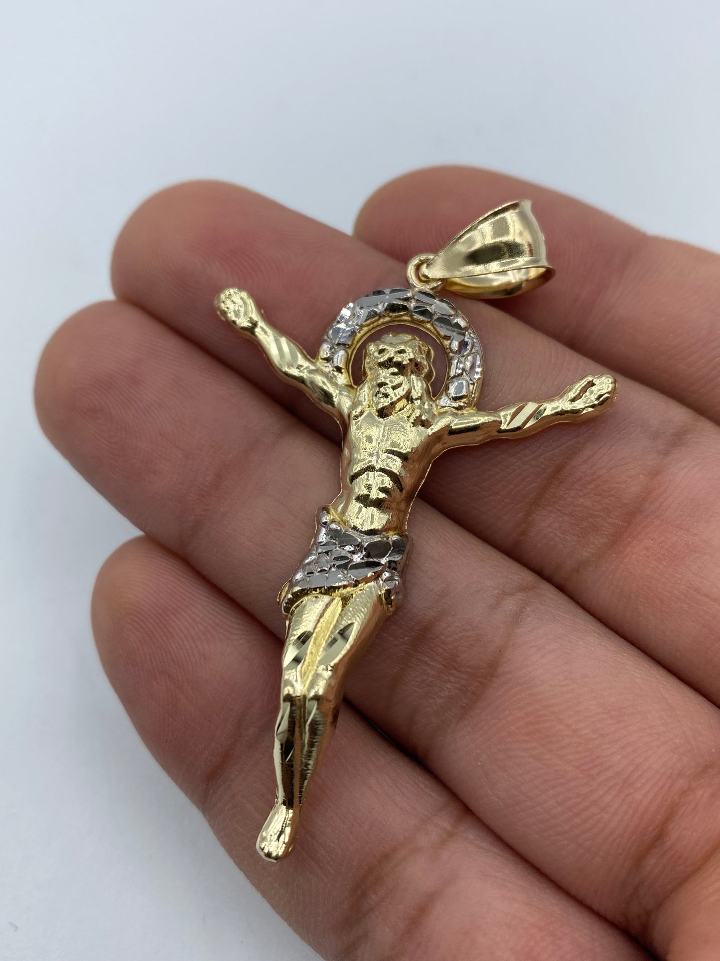 10K Crucified Jesus Pendant 2.2"