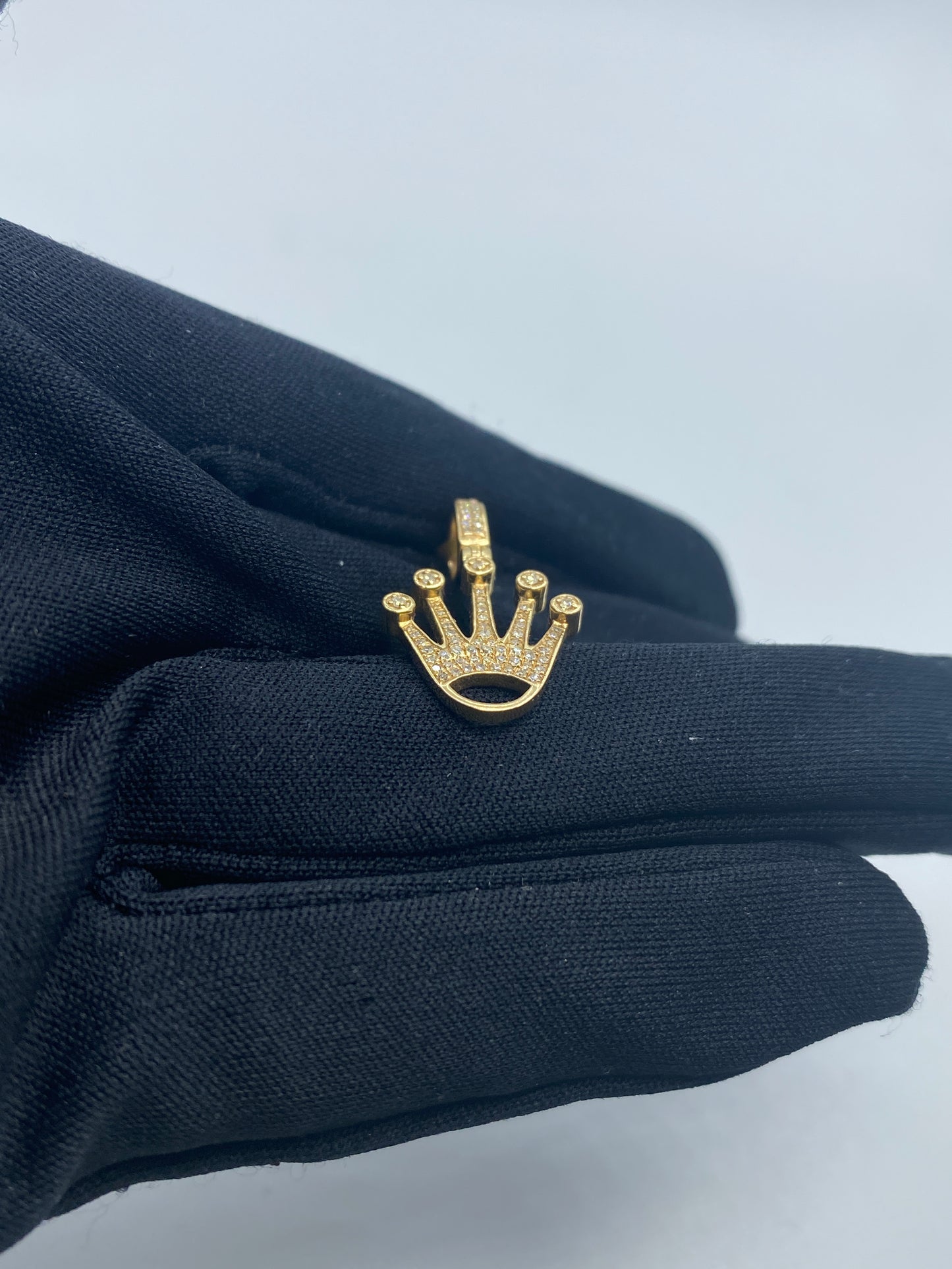 Crown Pendant