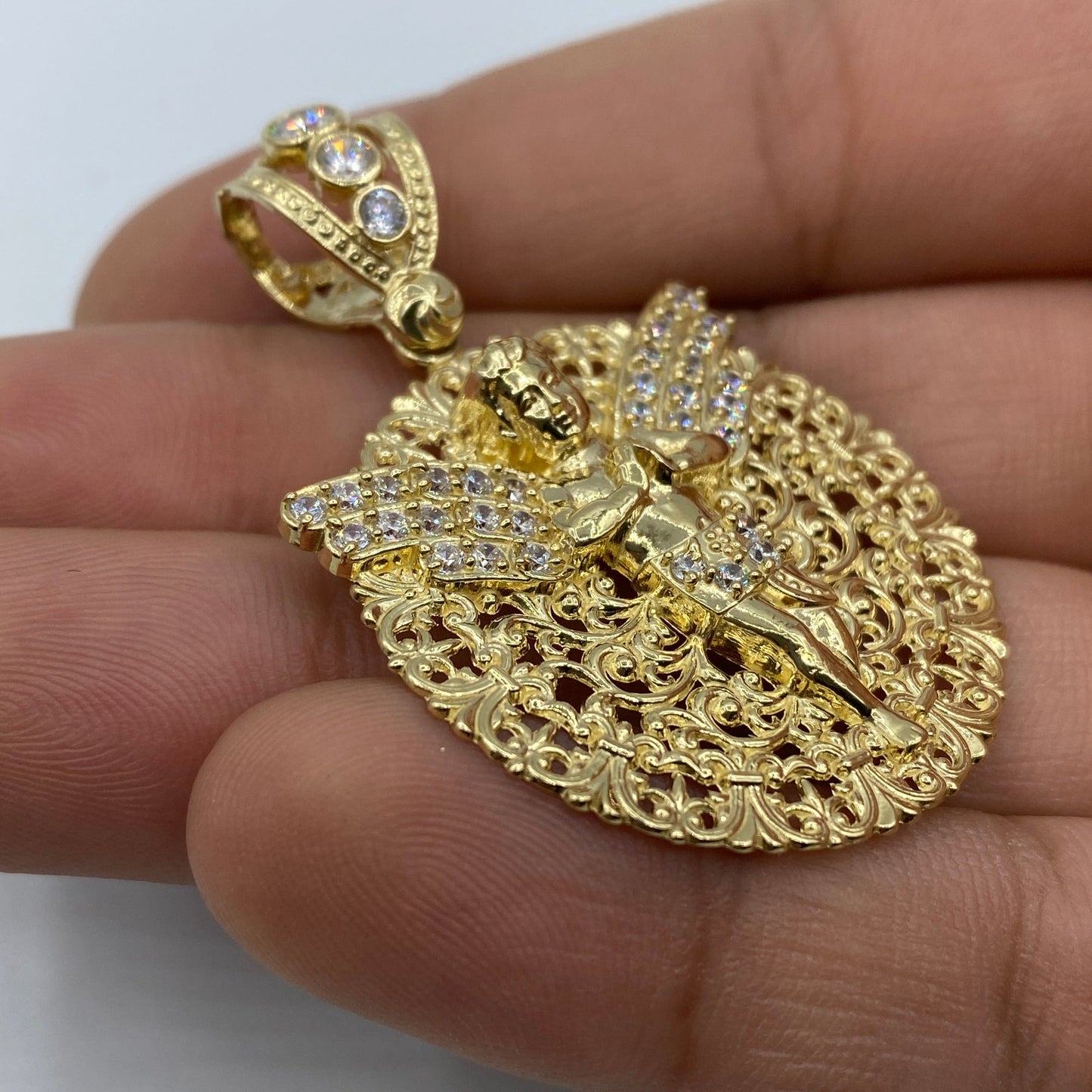 14K Baby Angel Round Medallion Pendant