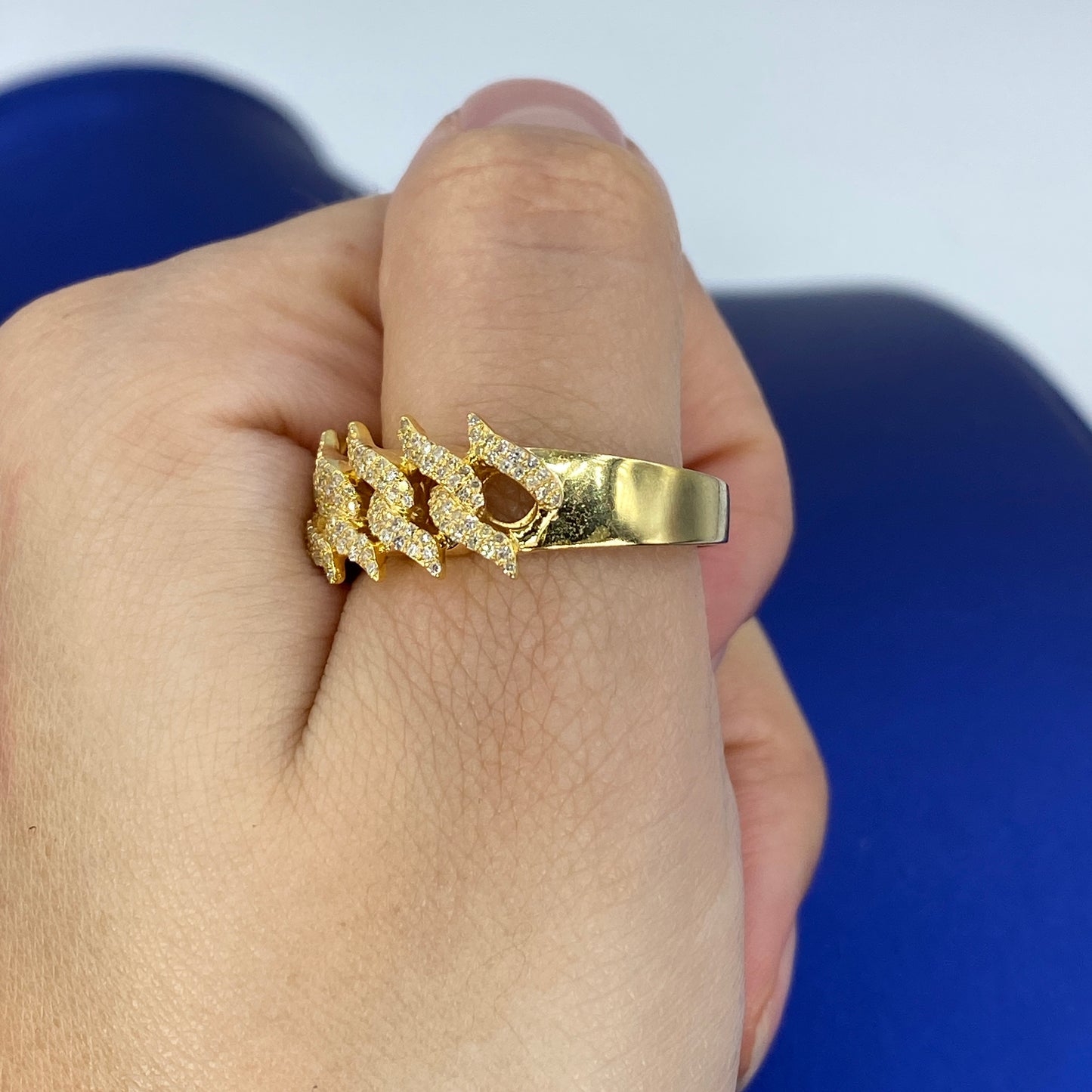 10K Thorn Diamond Ring