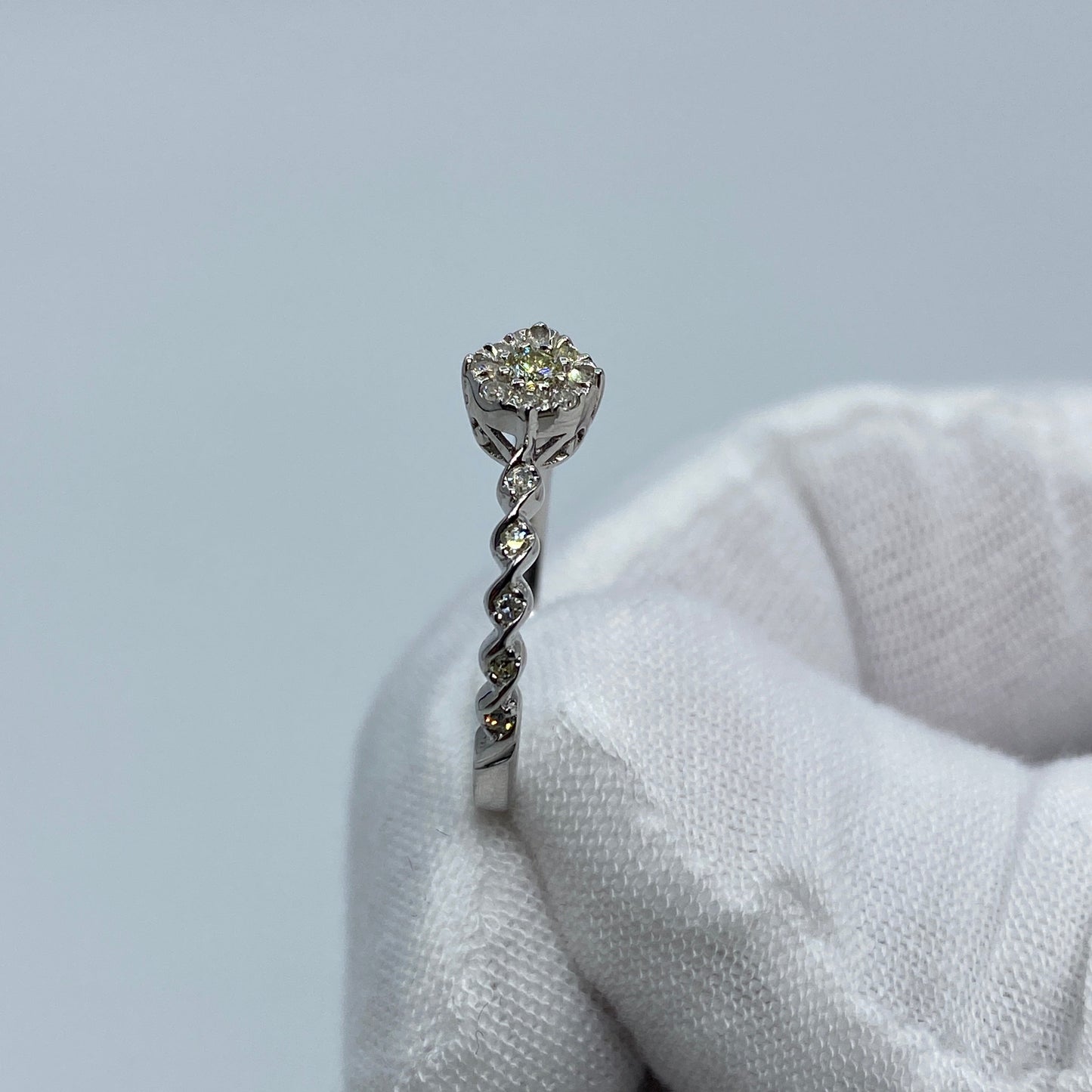 14K Princess Diamond Engagement Ring