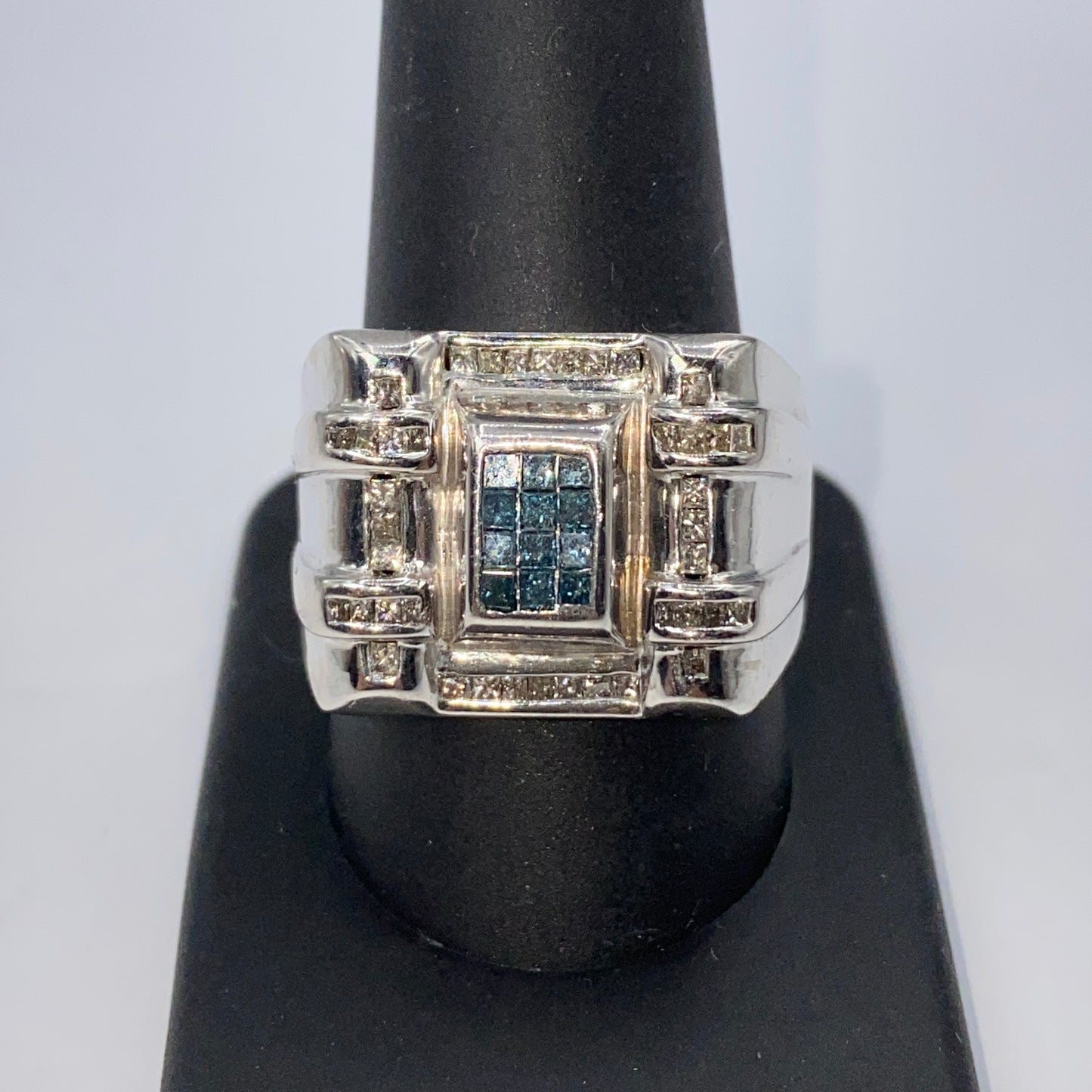 14K Artifact Diamond Ring