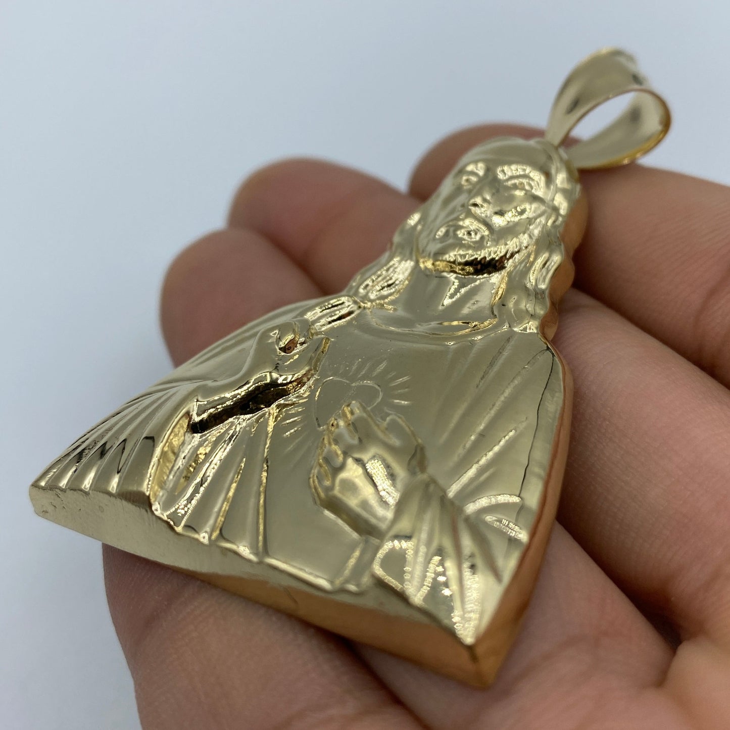 14K Jesus Love Pendant