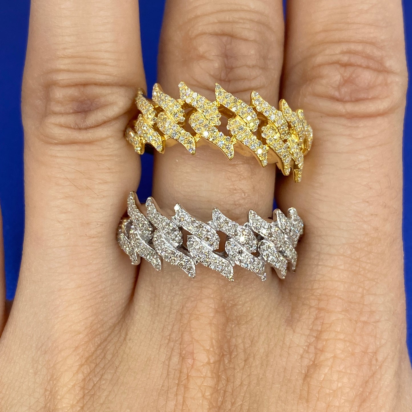 10K Thorn Diamond Ring