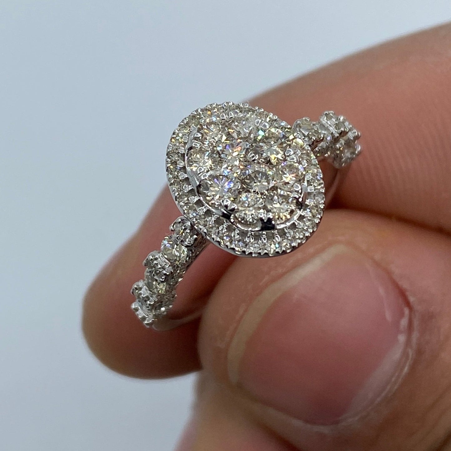 14K Oval Diamond Engagement Ring
