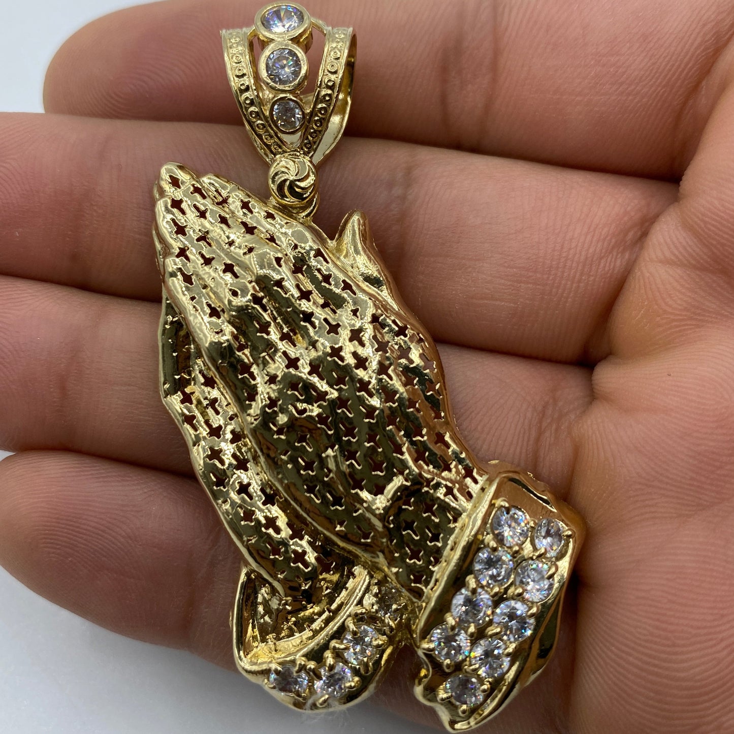 14K Praying Hands Pendant 2.5"