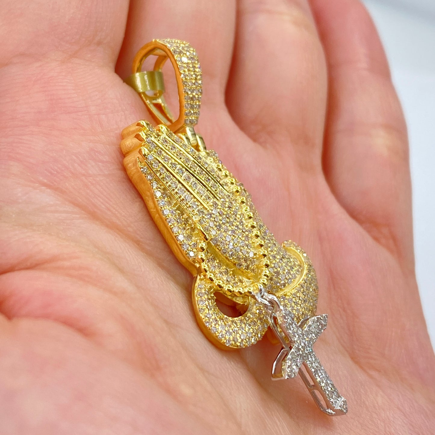 10K Rosary Prayer Diamond Pendant