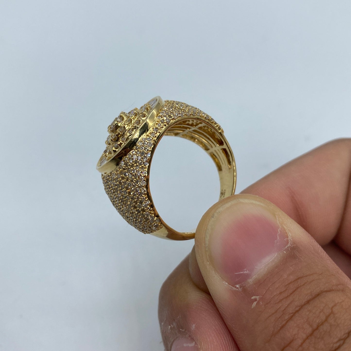 14K Circle Diamond Baguette Ring
