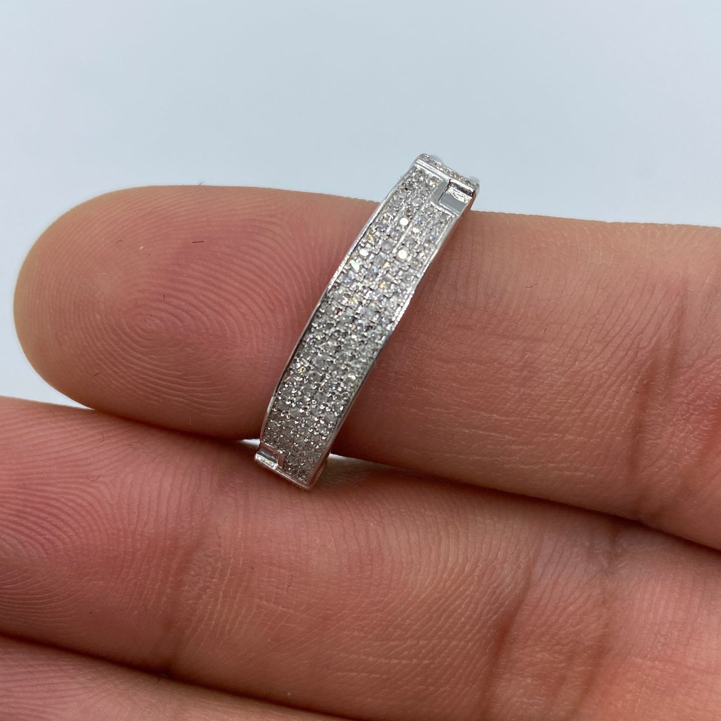 10K Icy Diamond Wedding Band
