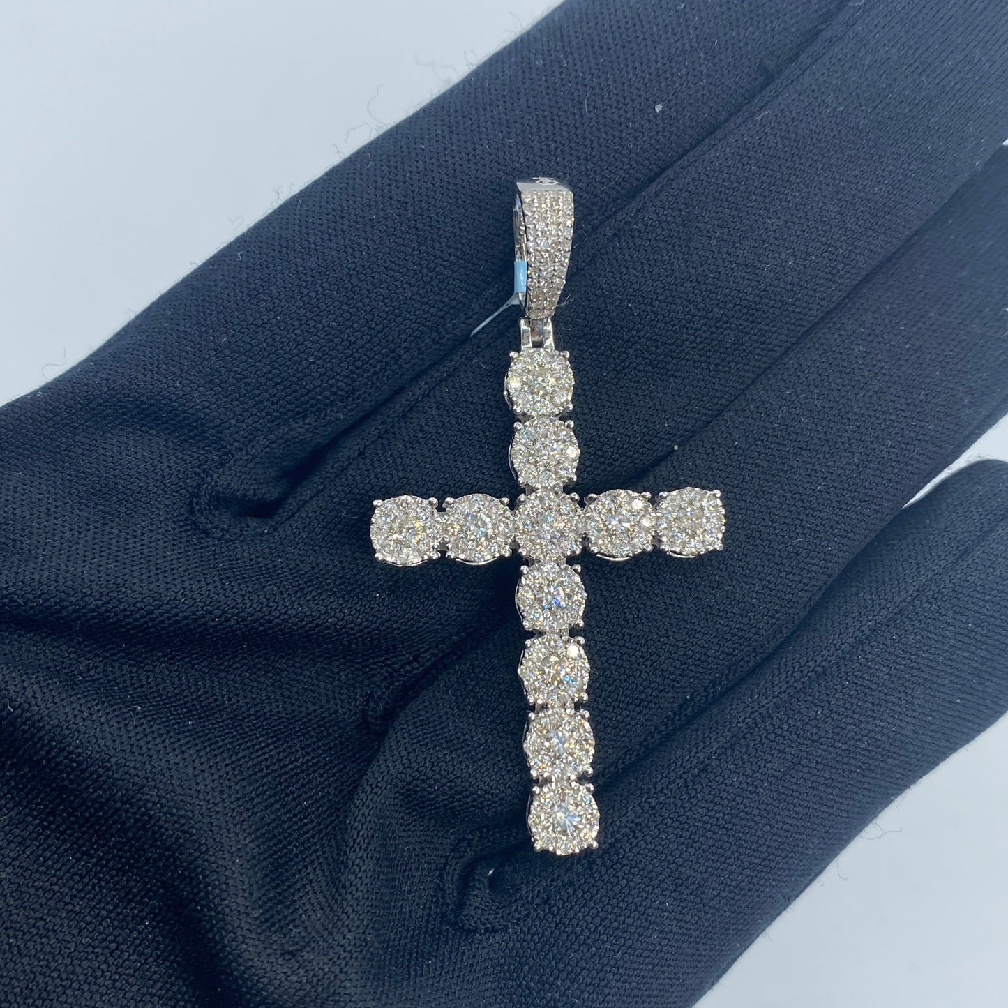 14K Cross Circle Diamond Pendant