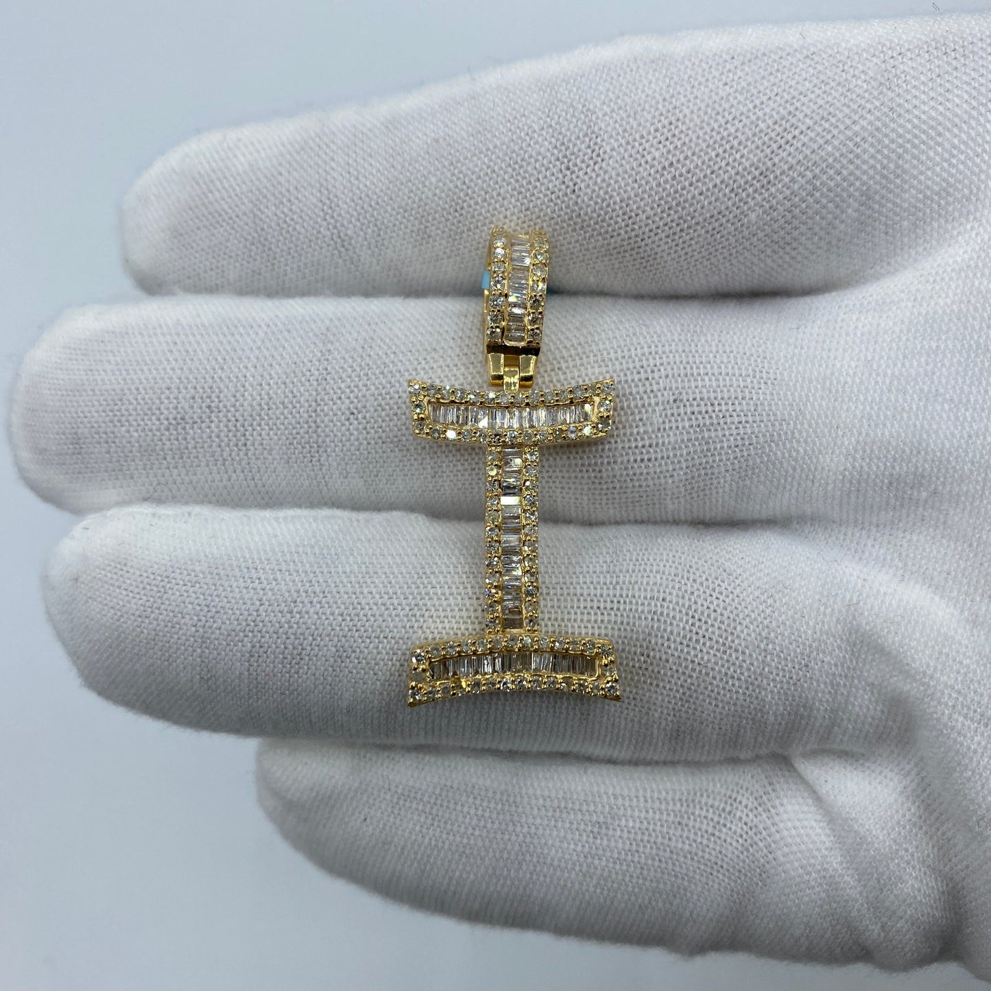 14K Initial I Diamond Baguette Pendant
