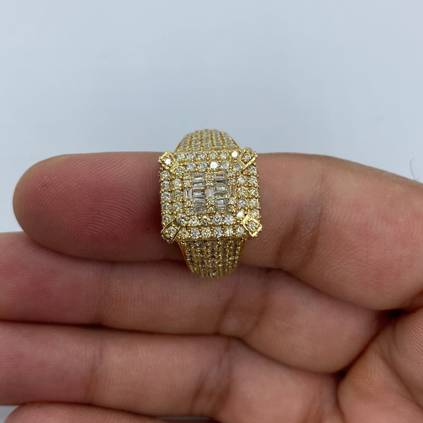 14K Square Diamond Baguette Villa Ring
