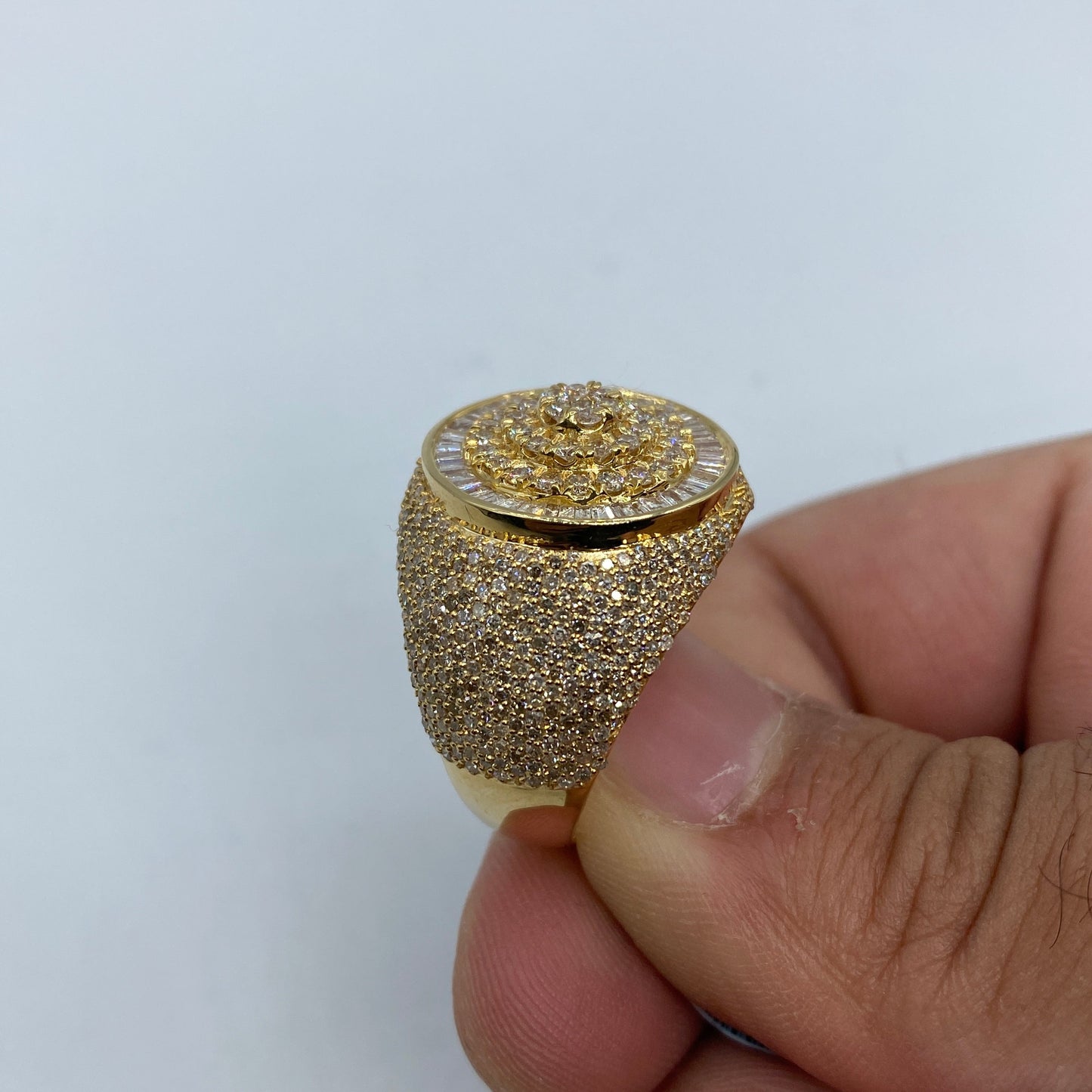 14K Circle Diamond Baguette Ring