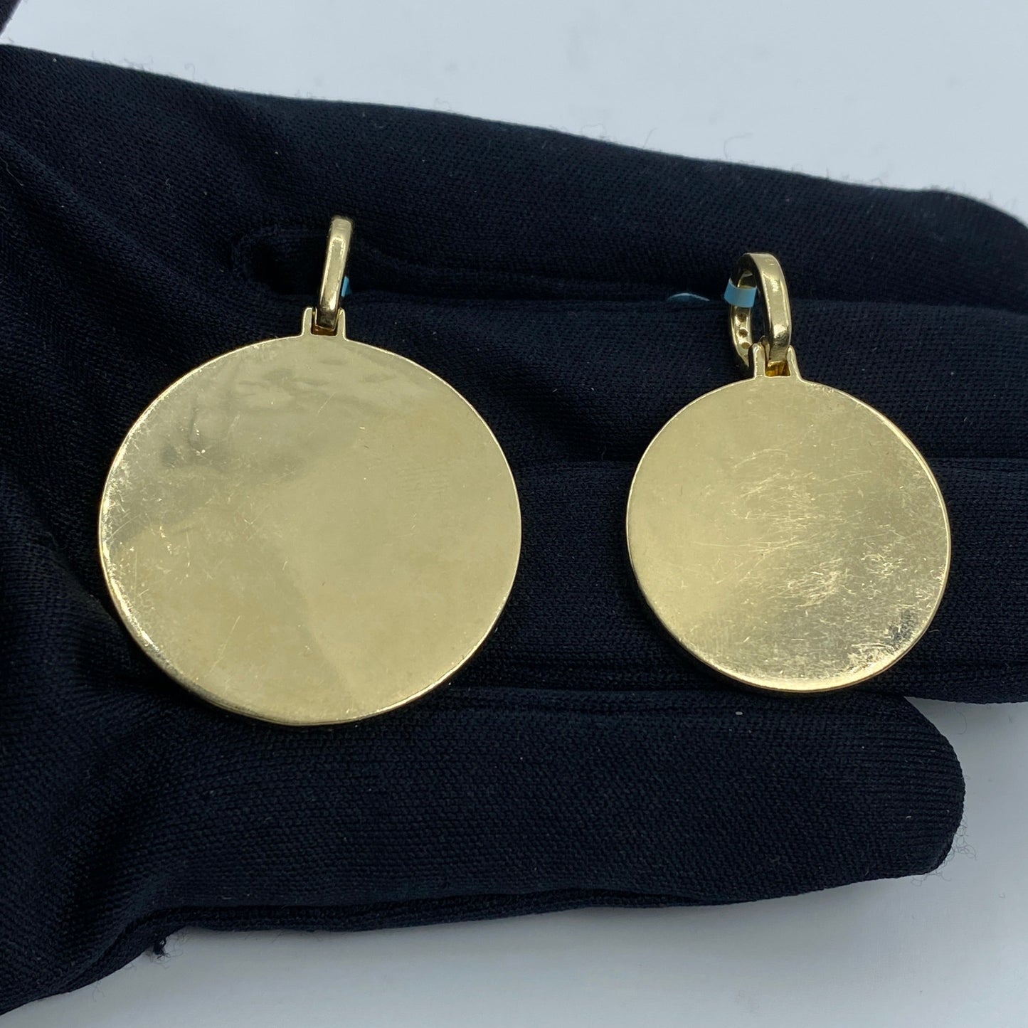 14K Circle Diamond Picture Photo Pendant