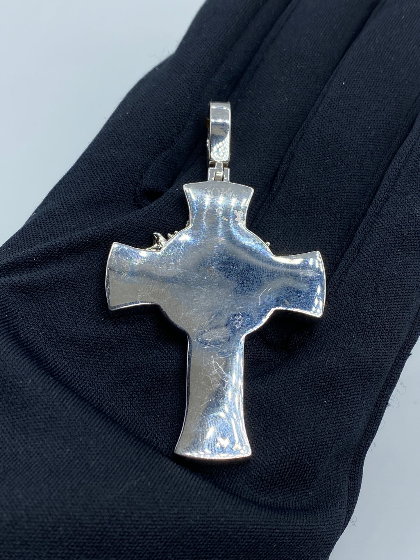 10K Jesus Cross Enamel Diamond Pendant 3.7ct