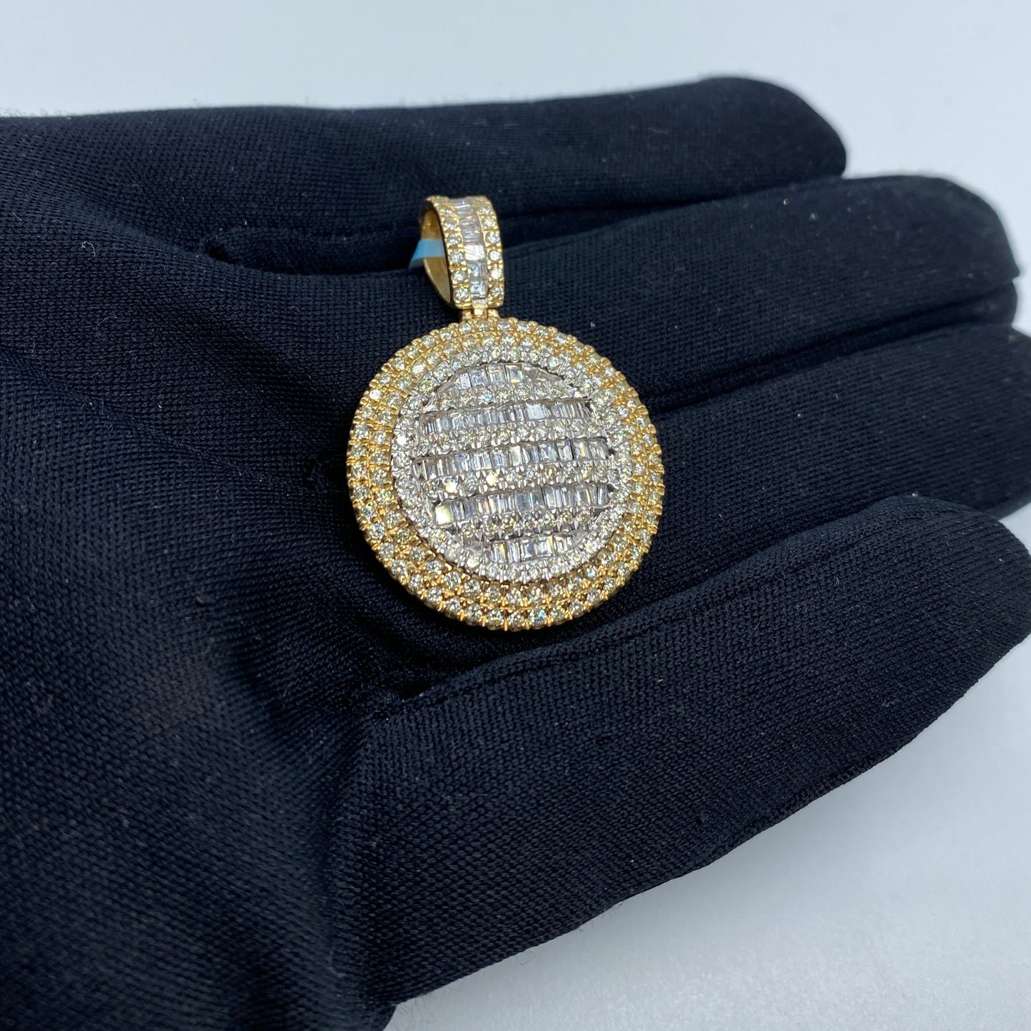 14K Circle Diamond Baguette Pendant