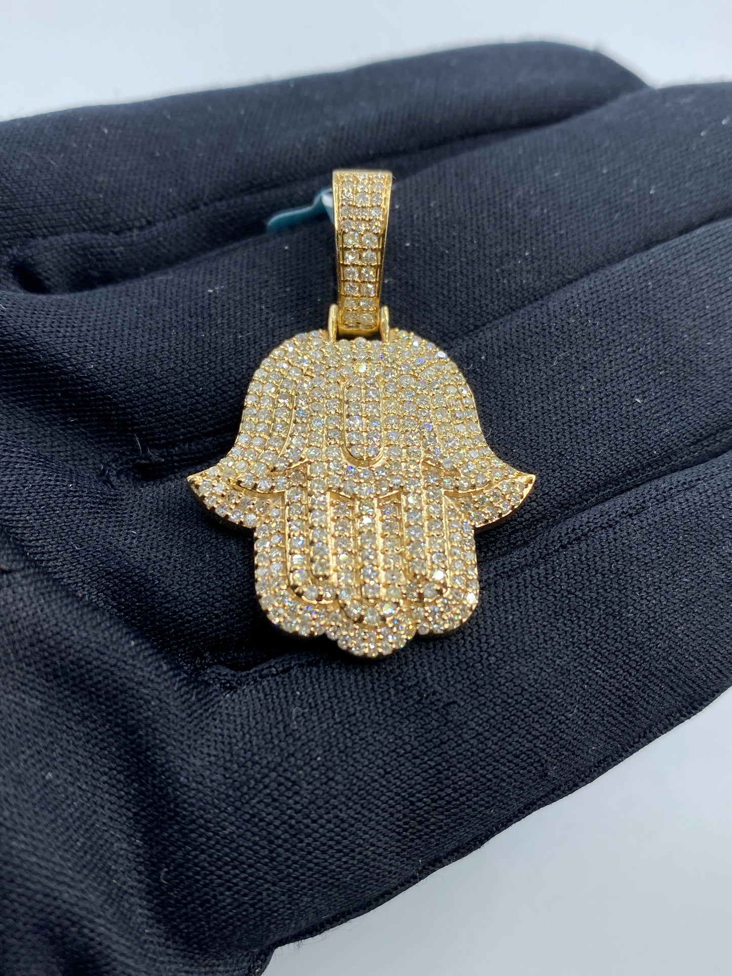 14K Hamsa Diamond Pendant