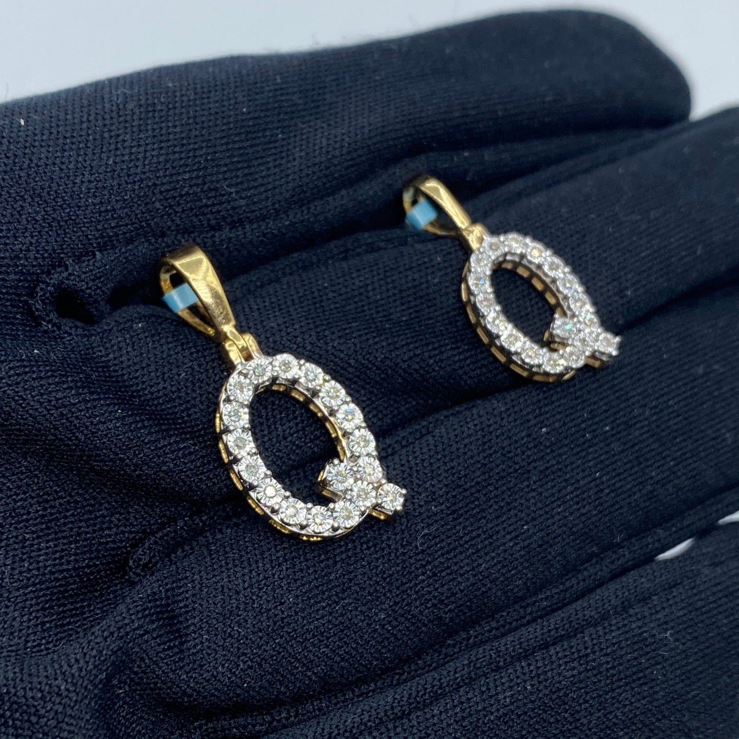14k Single Stone Initial Q Pendant