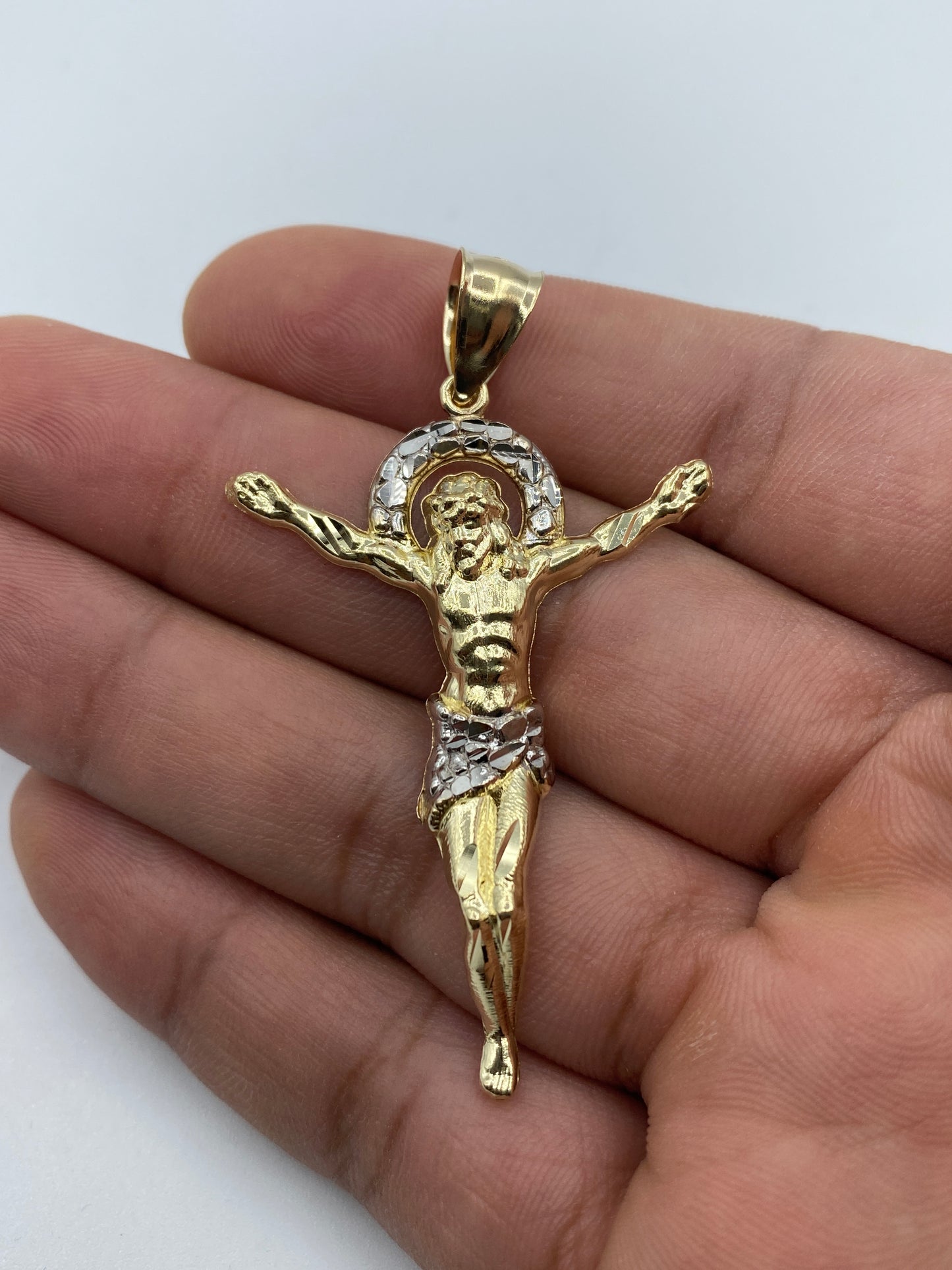 10K Crucified Jesus Pendant 2.2"