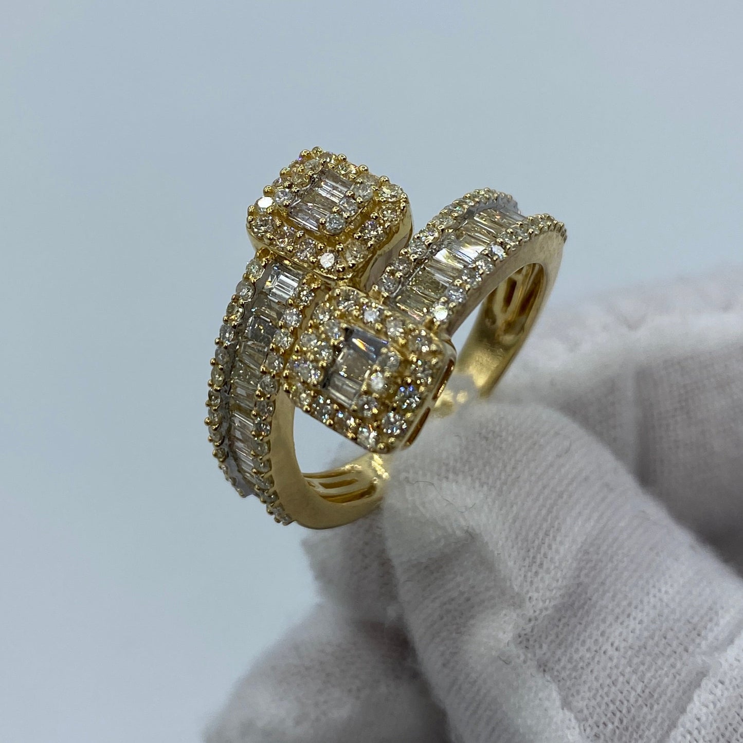 10K Wrap Diamond Baguette Ring