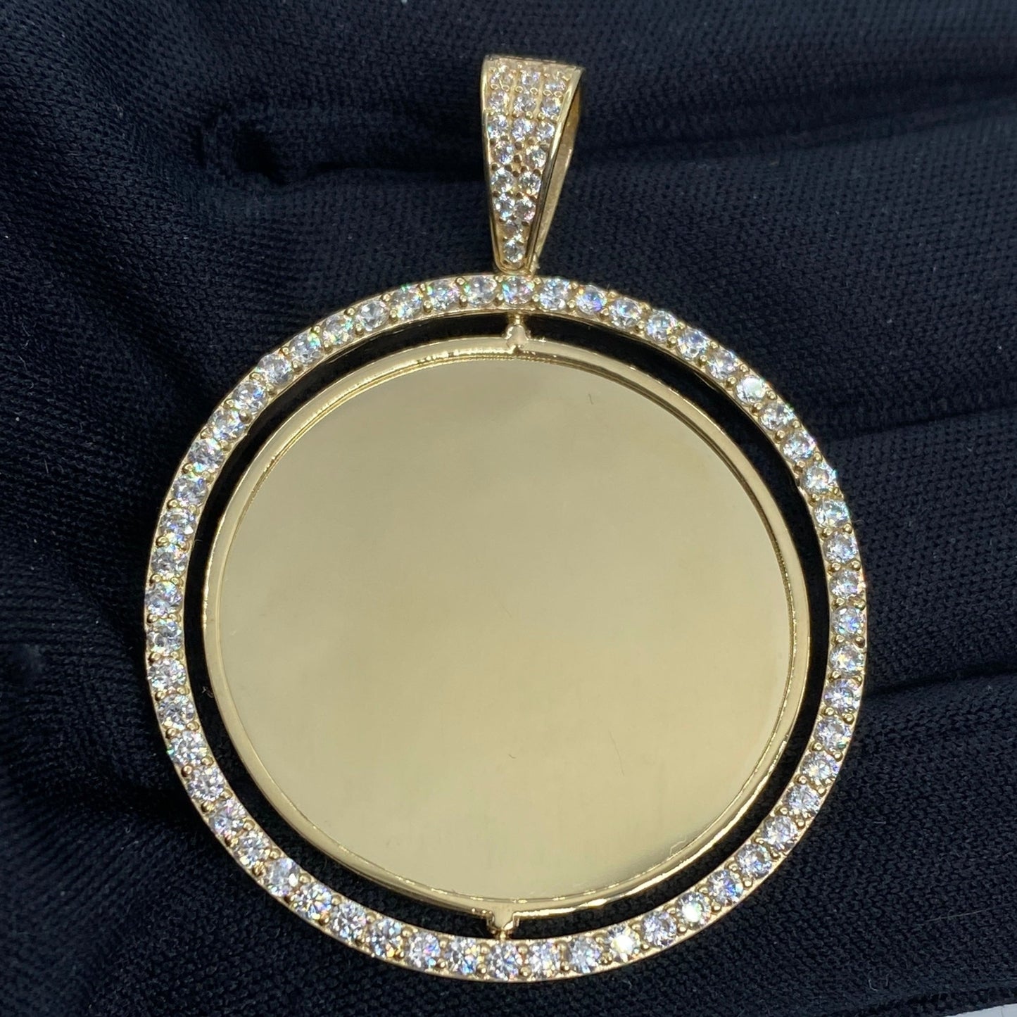 14K Spinning Circle Picture Photo Pendant