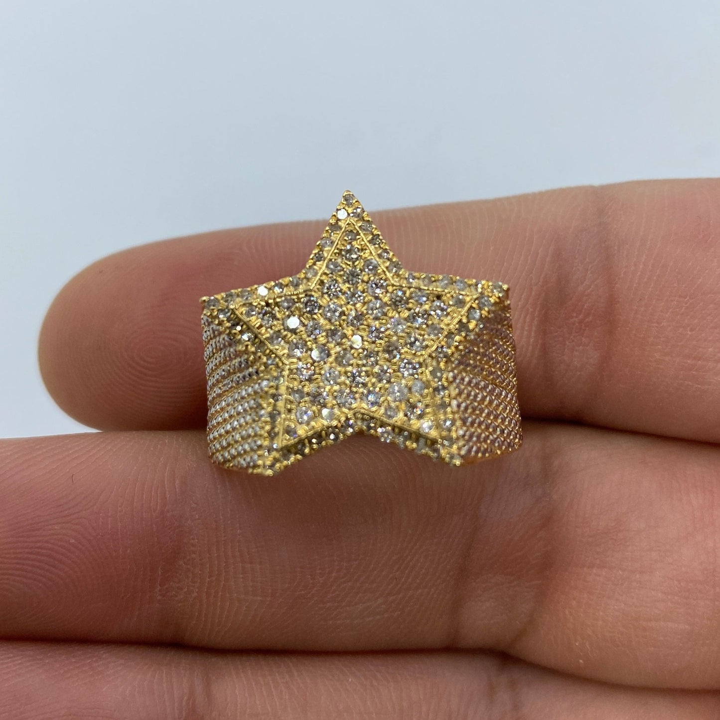 10K Rising Star Diamond Ring