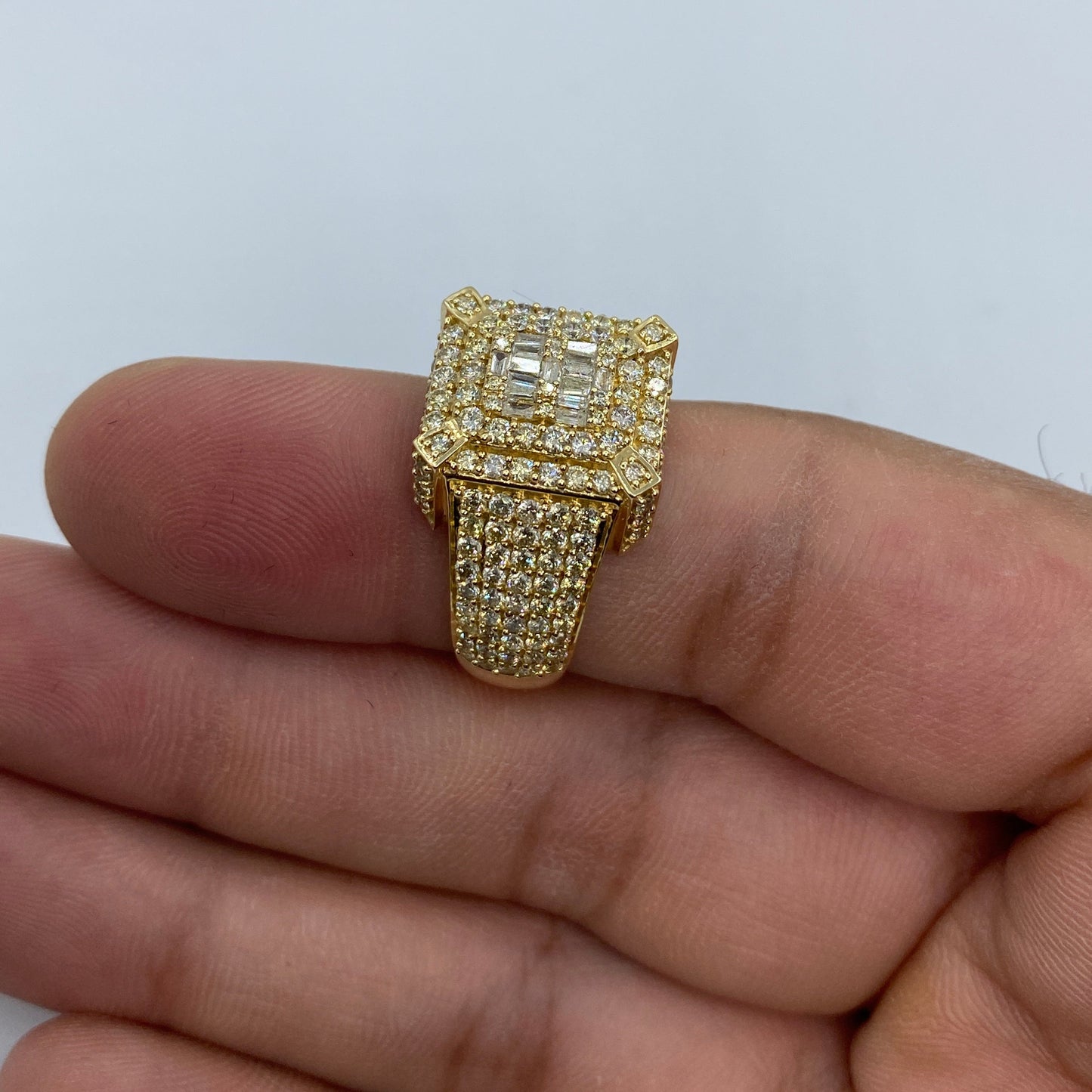 14K Square Diamond Baguette Villa Ring